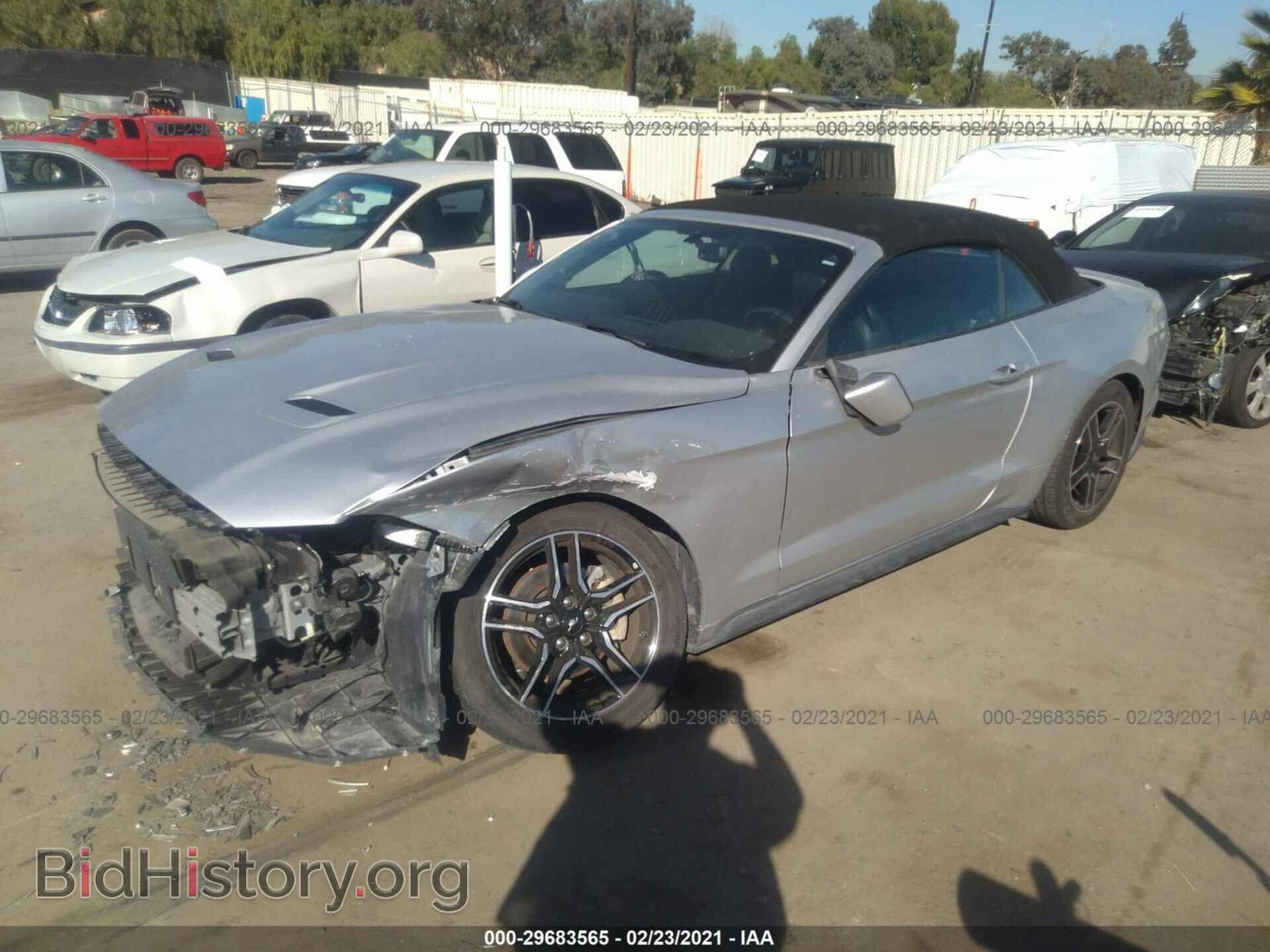 2018 FORD MUSTANG - VIN: 1FATP8UHXJ5166379 - Фото 2