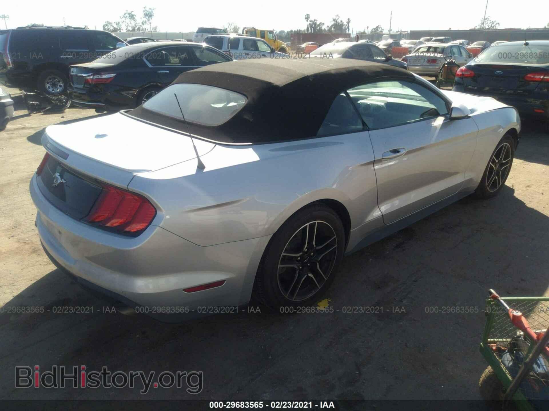 2018 FORD MUSTANG - VIN: 1FATP8UHXJ5166379 - Фото 4