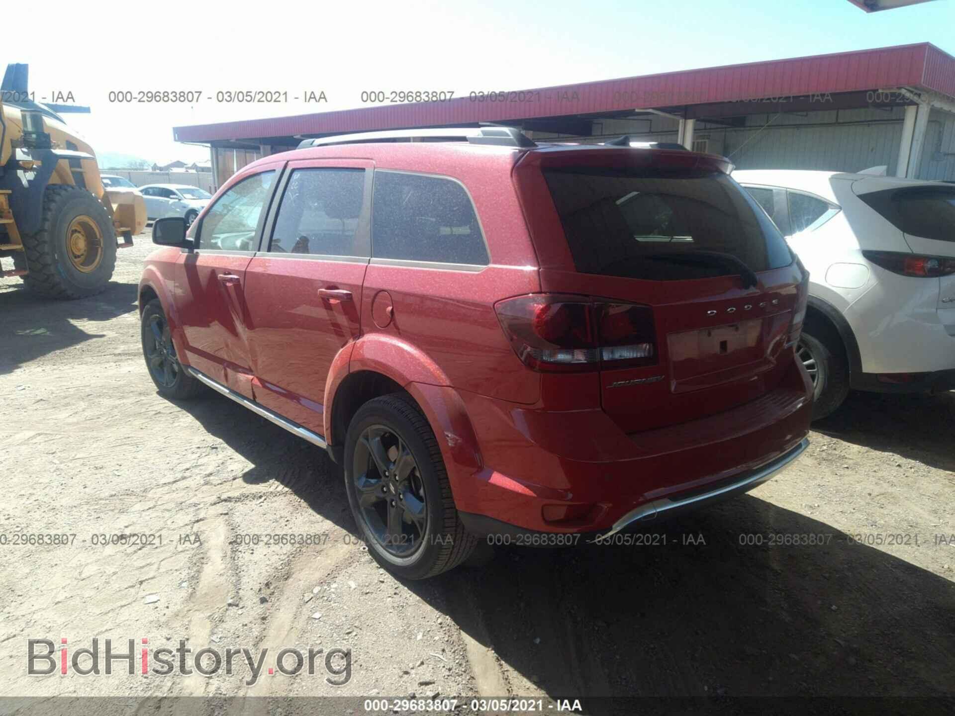 2020 DODGE JOURNEY - VIN: 3C4PDCGB8LT201373 - Фото 3