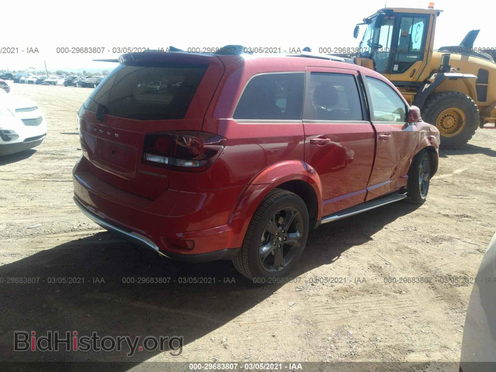 2020 DODGE JOURNEY - VIN: 3C4PDCGB8LT201373 - Фото 4
