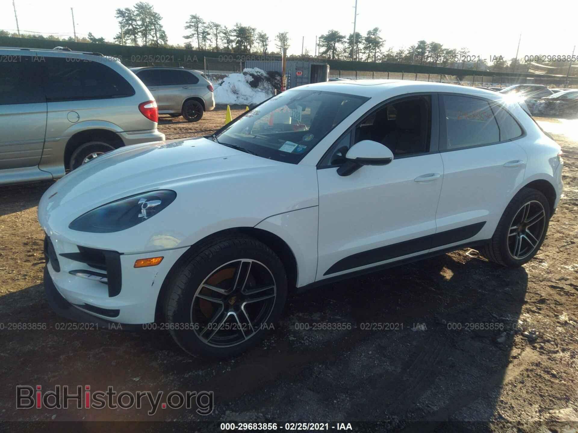 2020 PORSCHE MACAN - VIN: WP1AA2A56LLB13623 - Фото 2