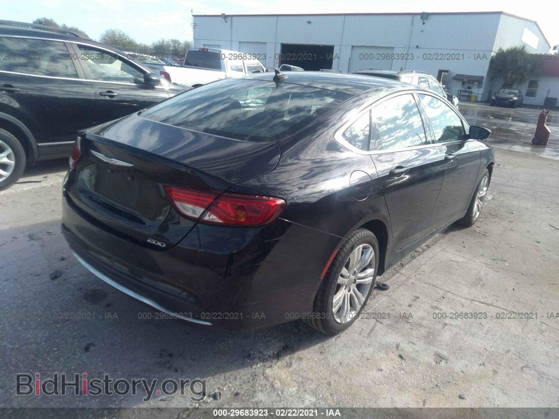 2015 CHRYSLER 200 - VIN: 1C3CCCAB1FN738217 - Фото 4