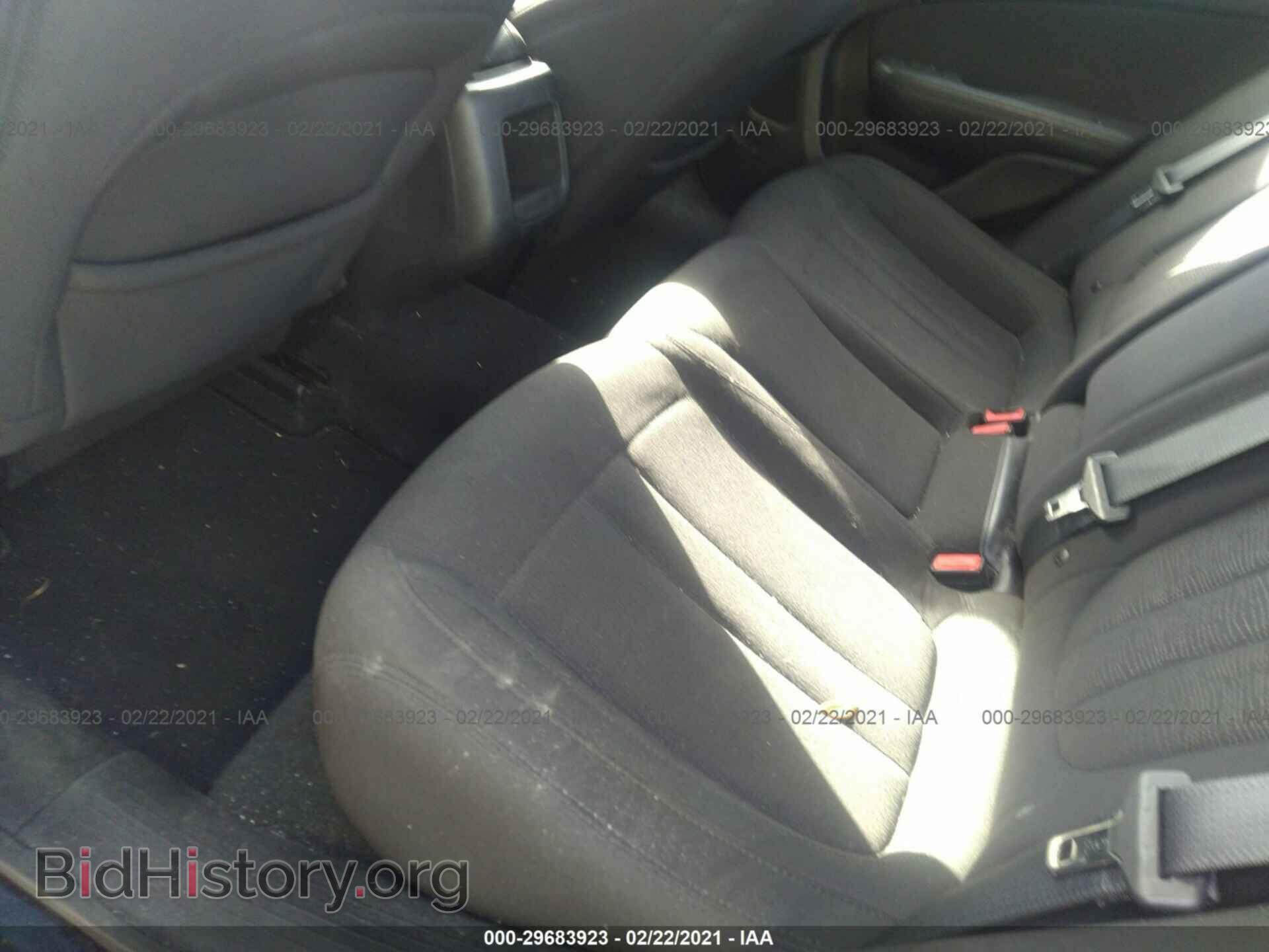 2015 CHRYSLER 200 - VIN: 1C3CCCAB1FN738217 - Фото 8