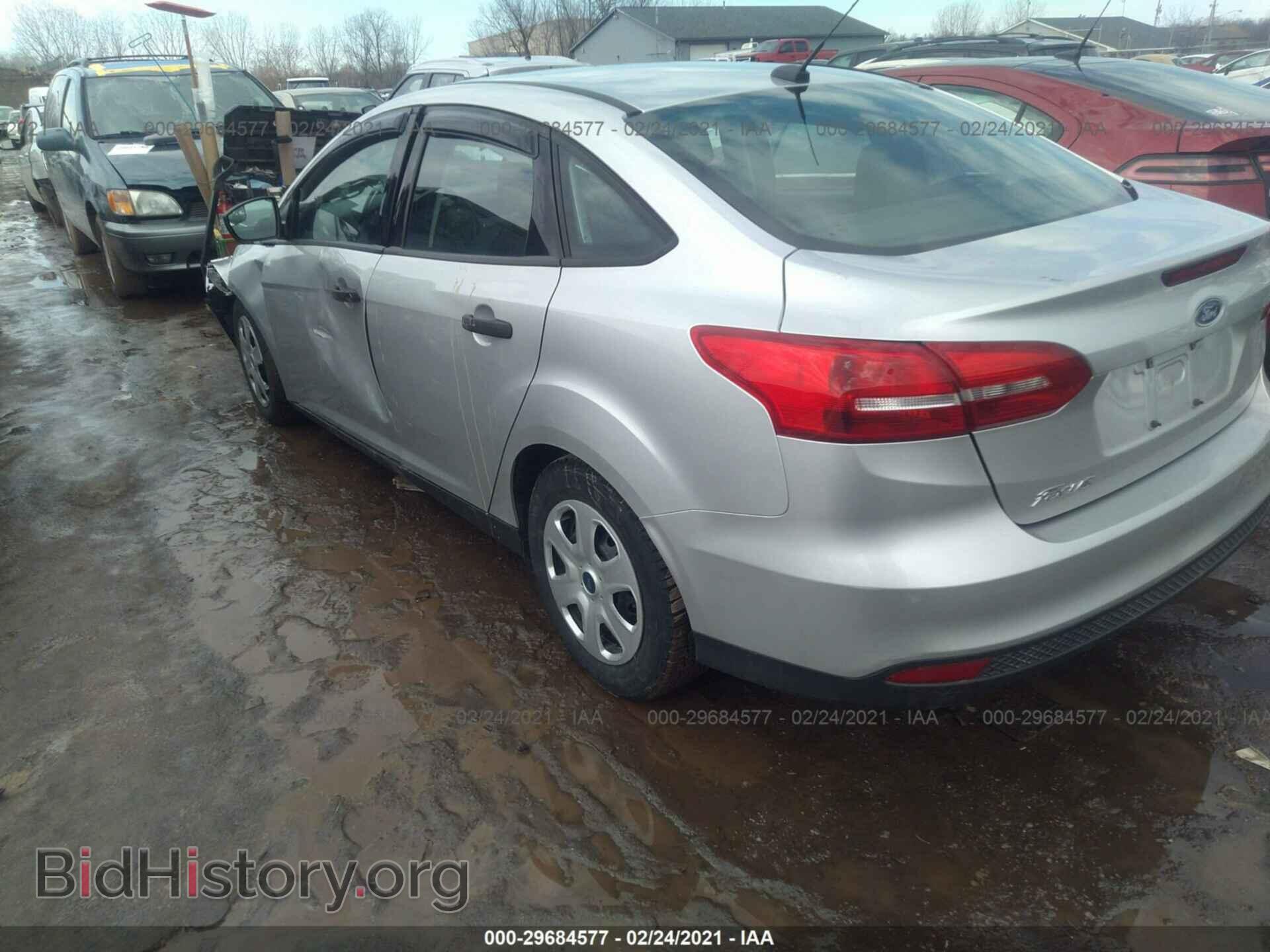 2016 FORD FOCUS - VIN: 1FADP3E27GL370966 - Photo 3