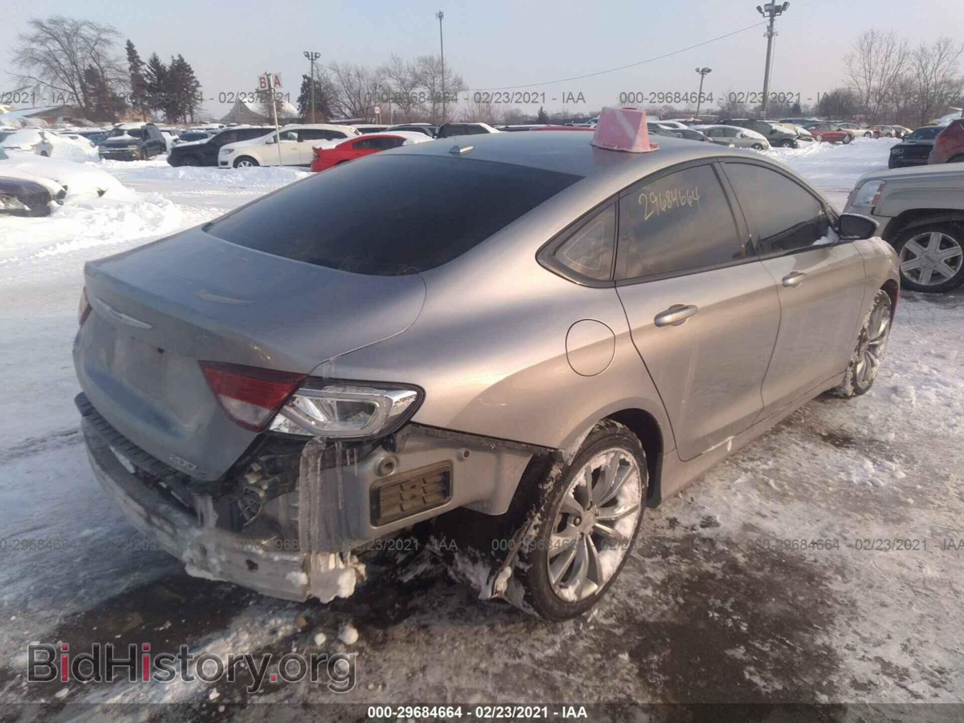 2016 CHRYSLER 200 - VIN: 1C3CCCBB5GN114856 - Фото 4