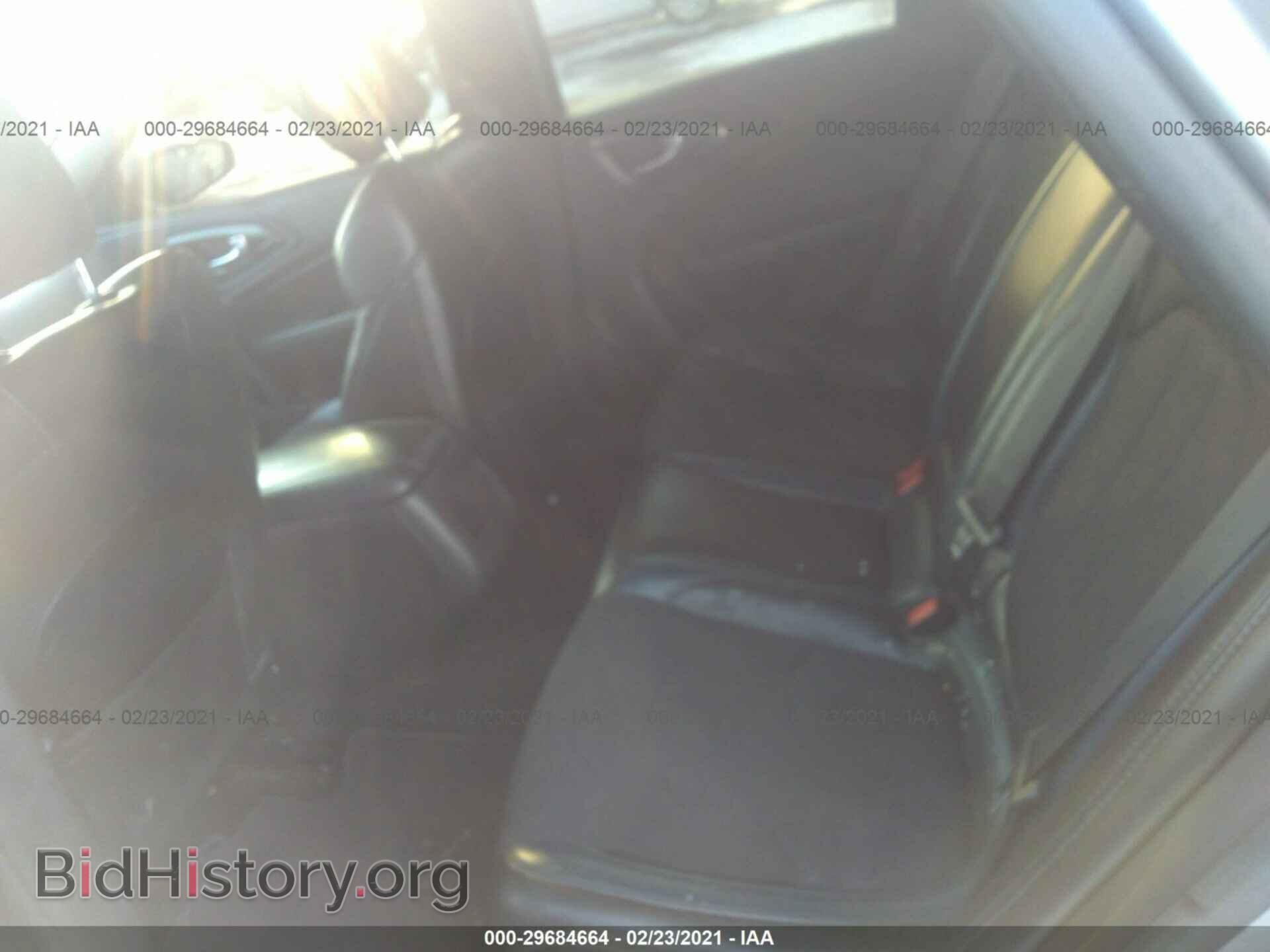 2016 CHRYSLER 200 - VIN: 1C3CCCBB5GN114856 - Фото 8