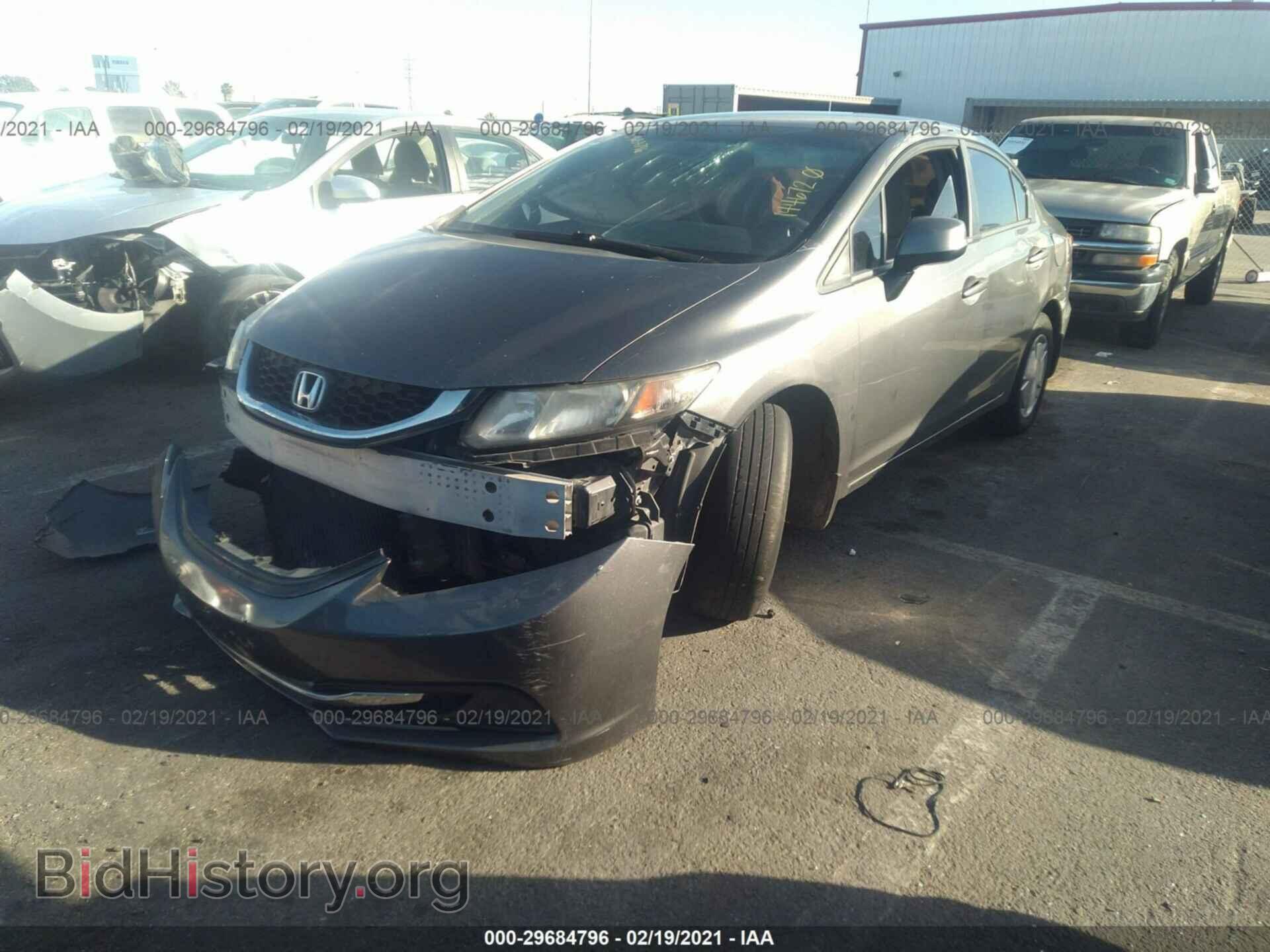 2013 HONDA CIVIC SDN - VIN: 2HGFB2F64DH533497 - Фото 2