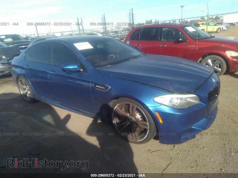 2013 BMW M5 (VIN WBSFV9C50DD096582) — фото 1 из 11, IAAI, повреждение: механическое