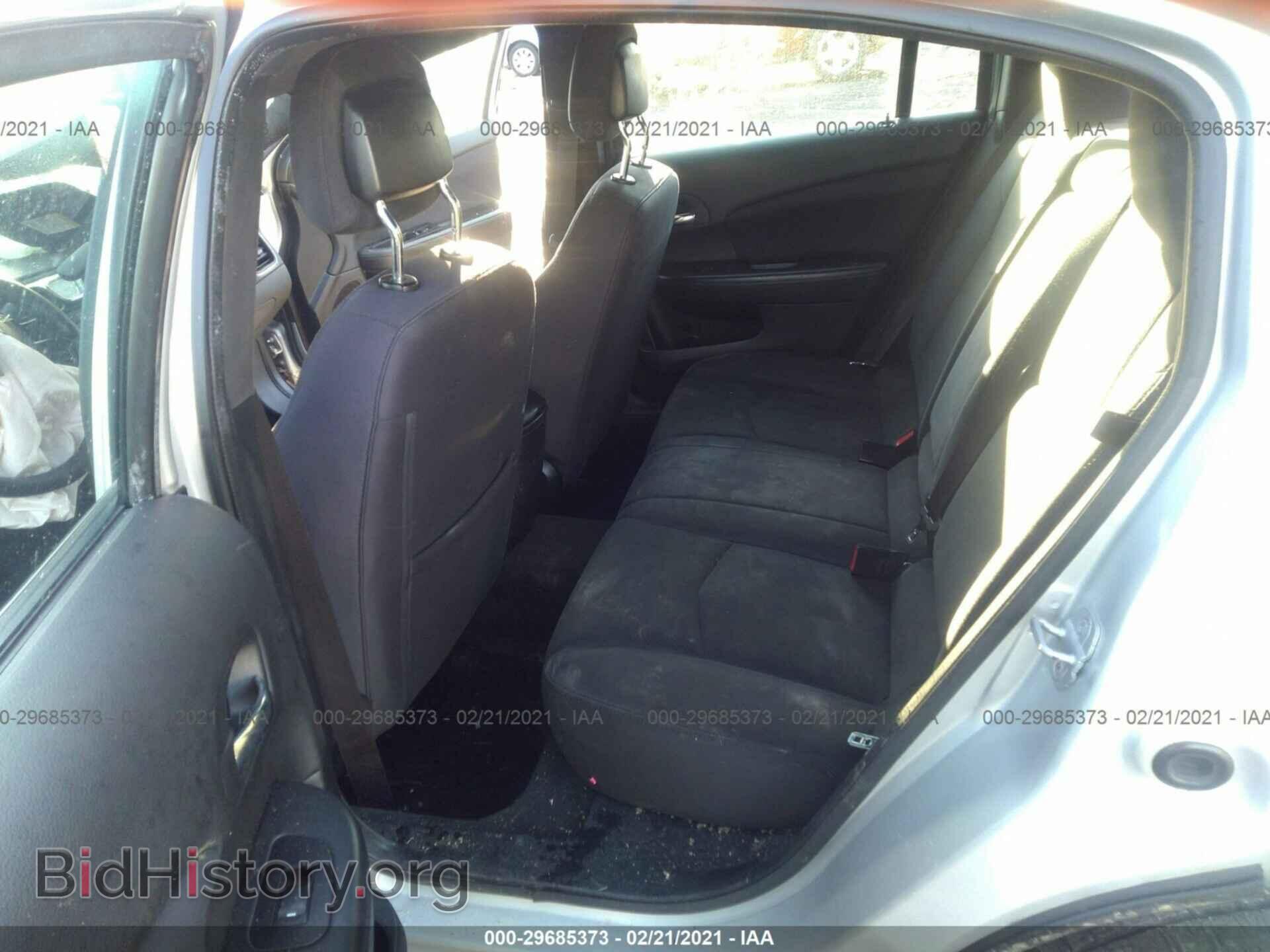 2012 CHRYSLER 200 - VIN: 1C3CCBAB3CN273462 - Фото 8