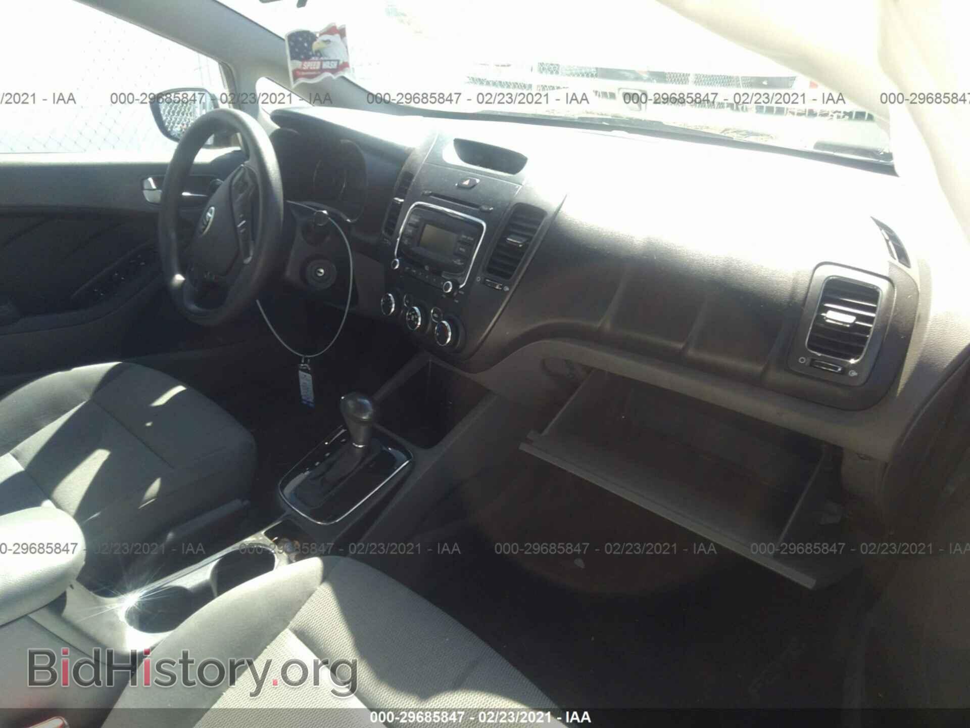 2017 KIA FORTE - VIN: 3KPFK4A7XHE085763 - Фото 5