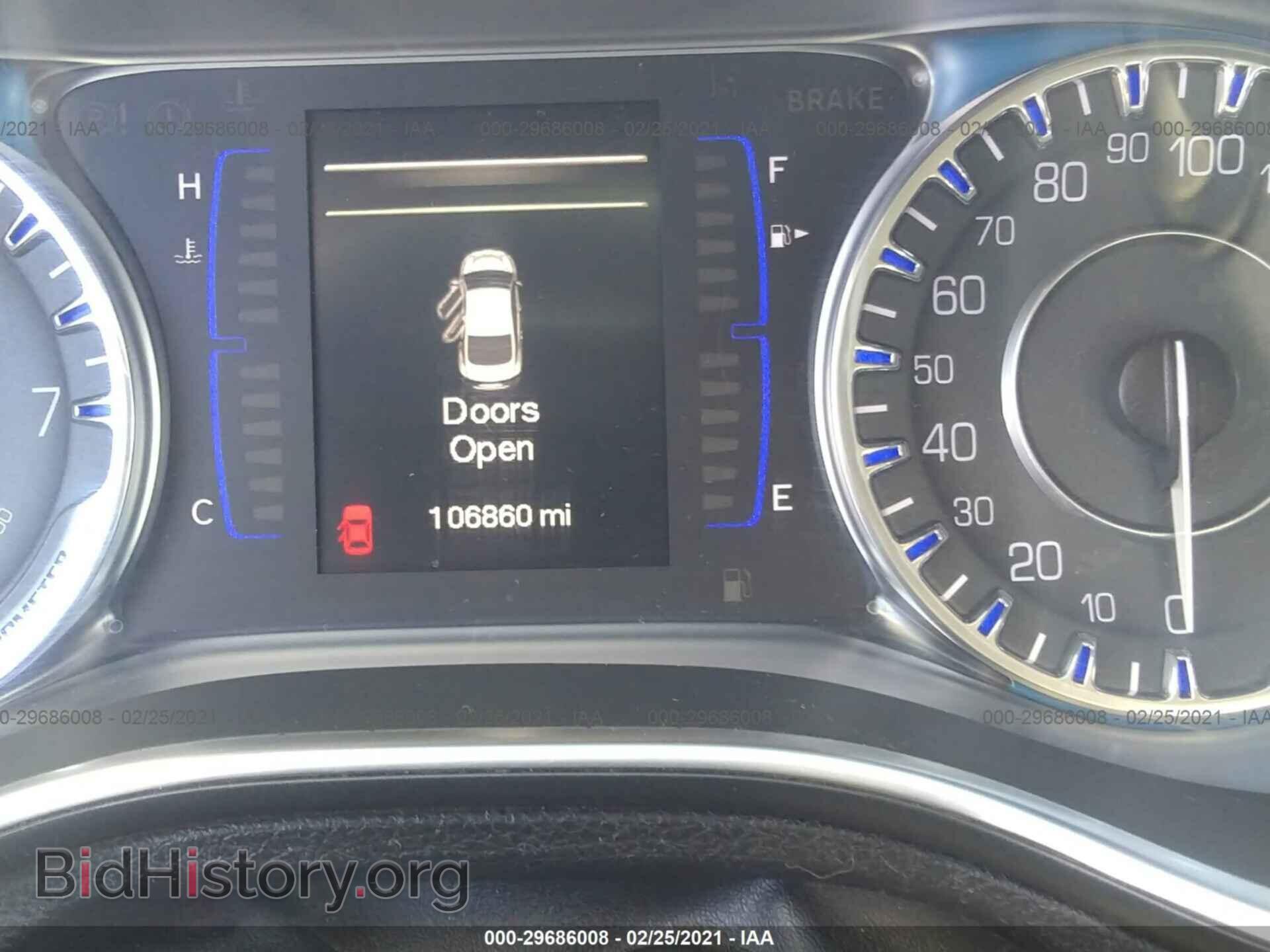 2015 CHRYSLER 200 - VIN: 1C3CCCAB8FN738599 - Photo 7