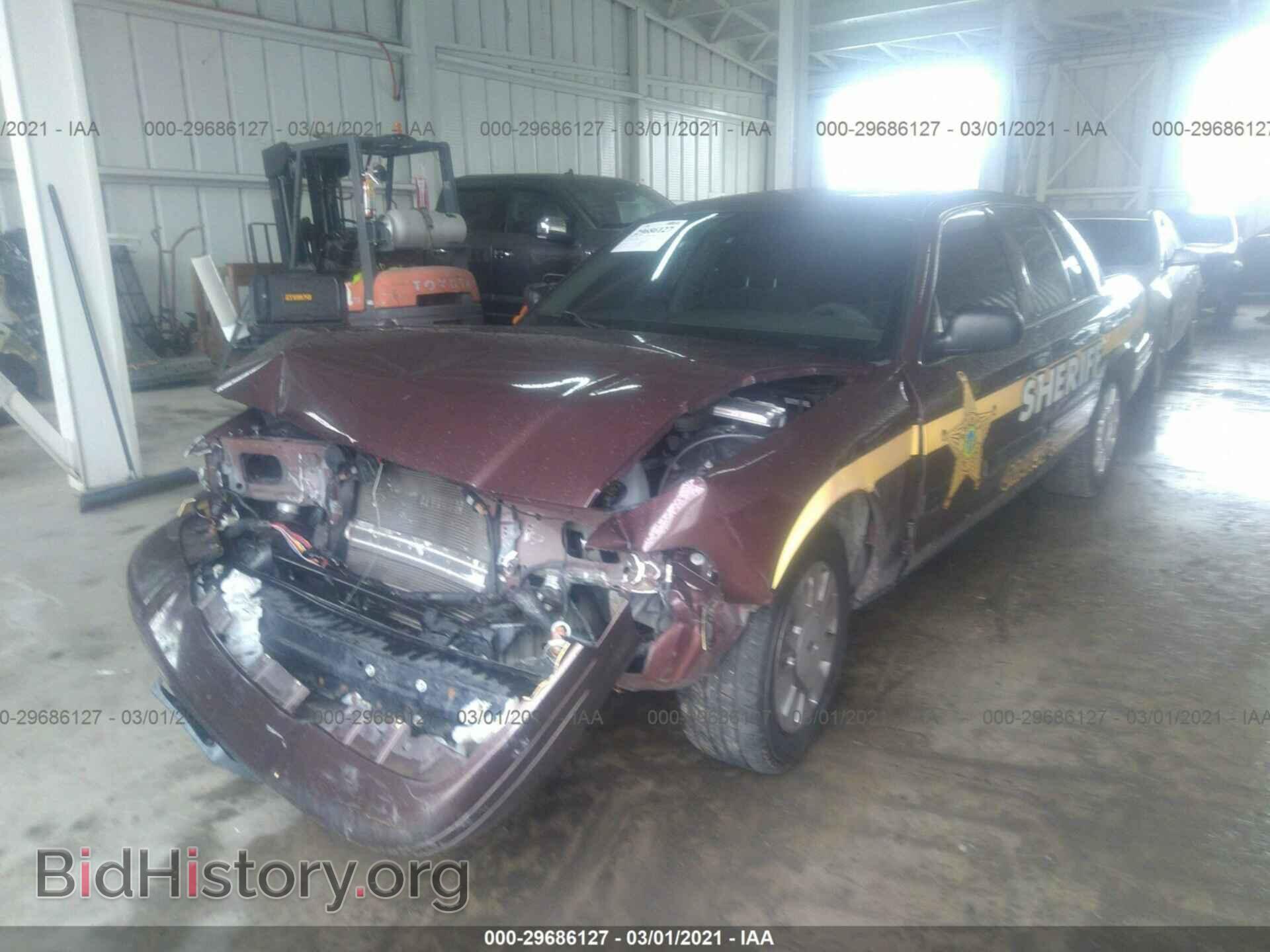 2011 FORD POLICE INTERCEPTOR - VIN: 2FABP7BV1BX175390 - Фото 2