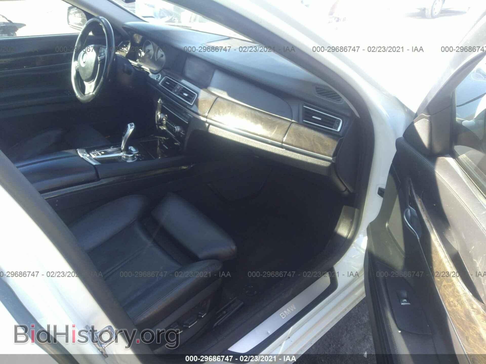 2012 BMW 7 SERIES - VIN: WBAKB4C56CC576760 - Фото 5