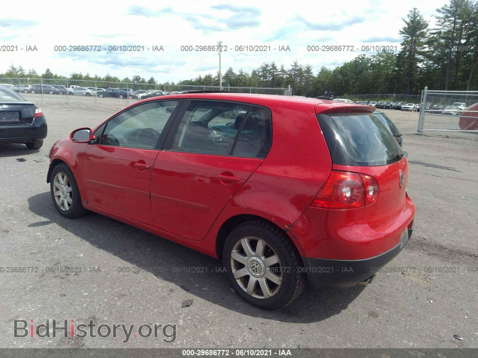 2008 VOLKSWAGEN RABBIT - VIN: WVWDB71K18W333904 - Фото 3
