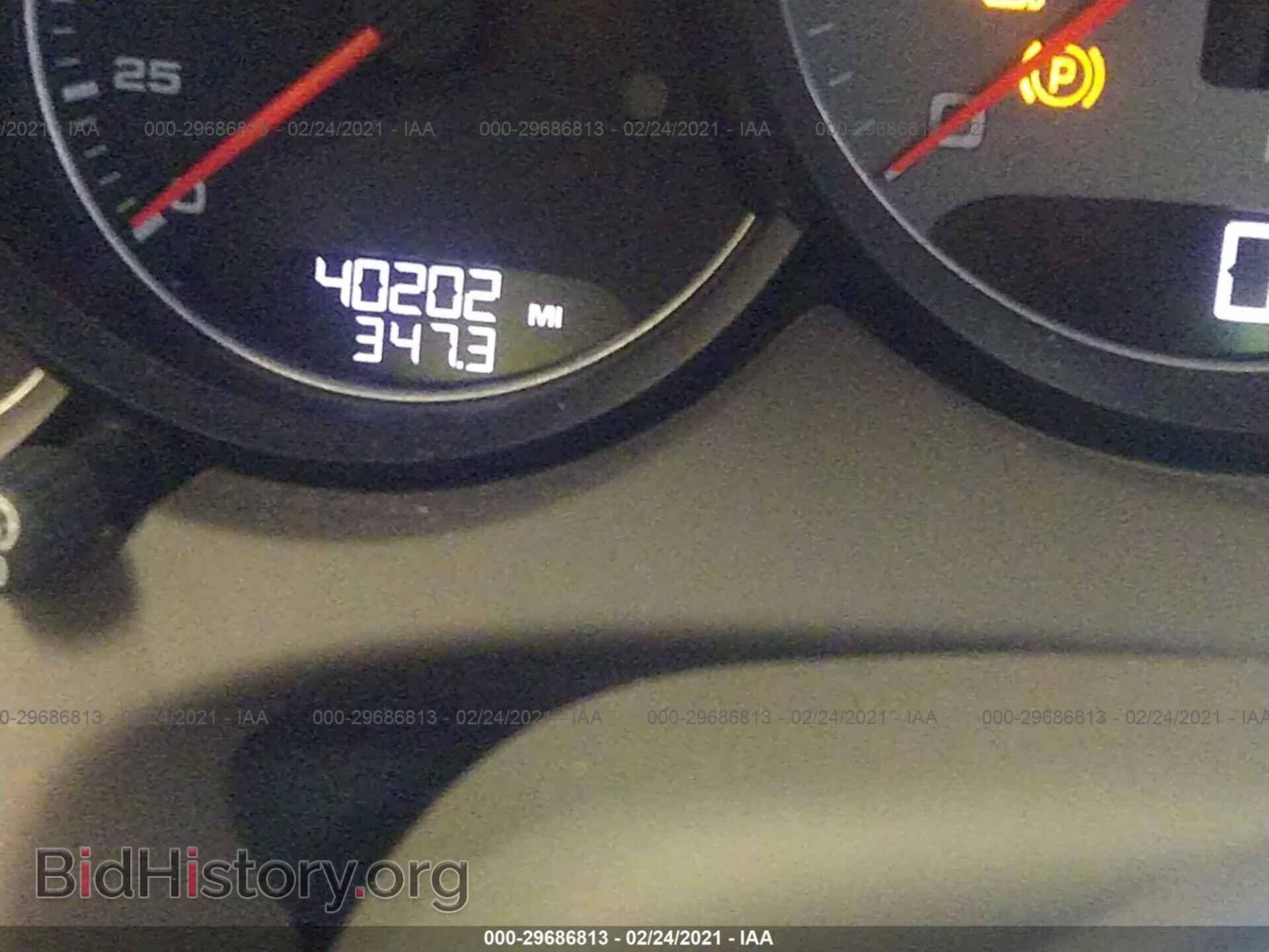 2017 PORSCHE CAYENNE - VIN: WP1AB2A26HLA52770 - Фото 7