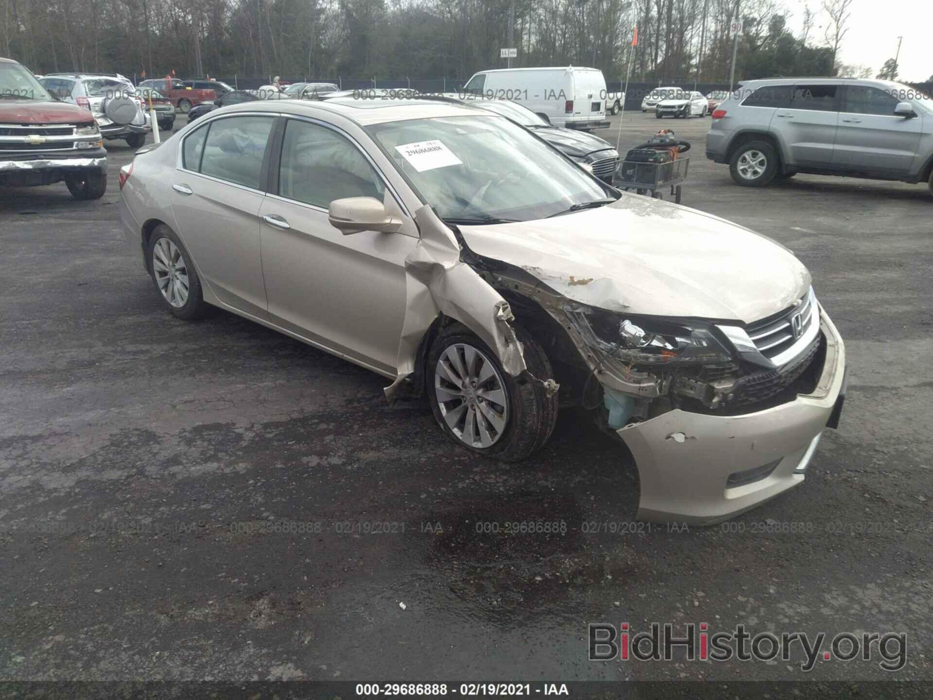 Фотография 1HGCR2F81FA036179 - HONDA ACCORD SEDAN 2015