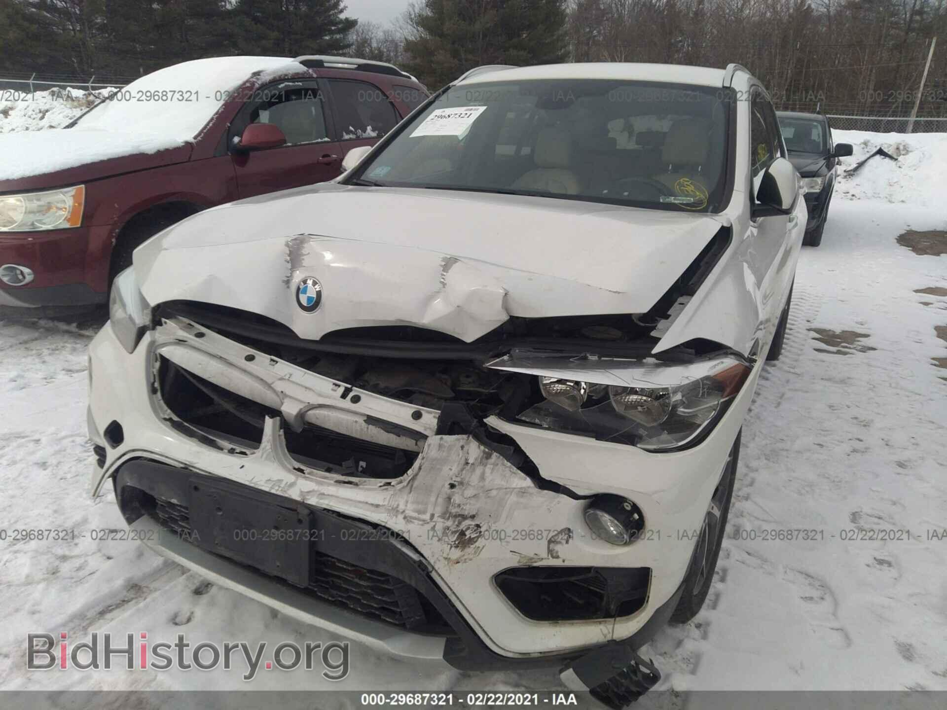 2016 BMW X1 - VIN: WBXHT3C30GP885046 - Фото 6