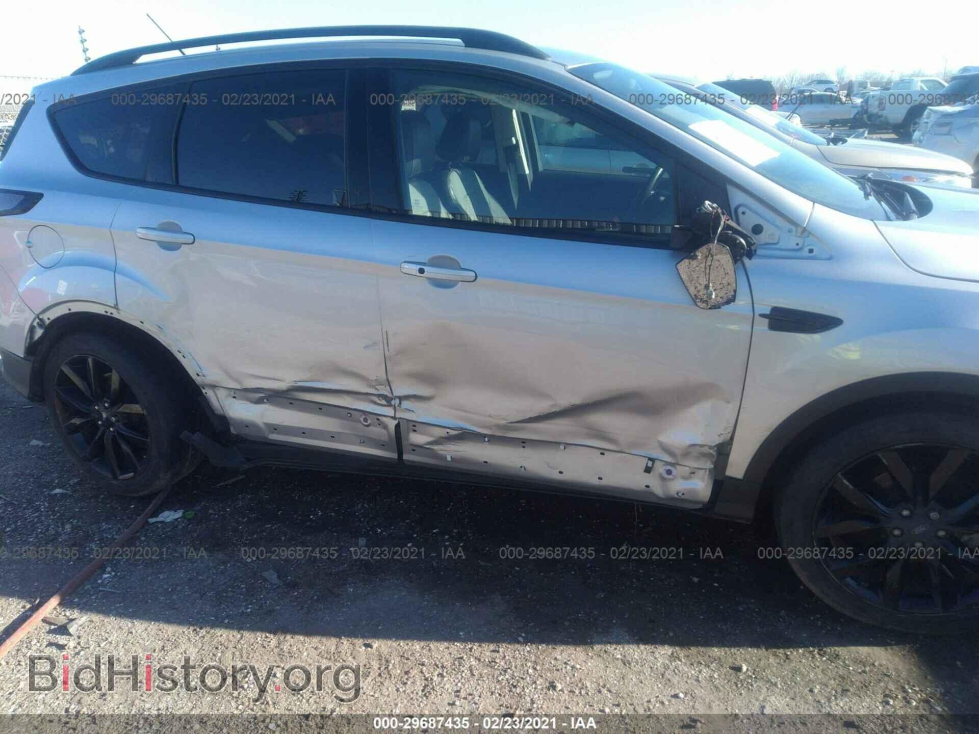2017 FORD ESCAPE - VIN: 1FMCU0JD6HUC07141 - Photo 6