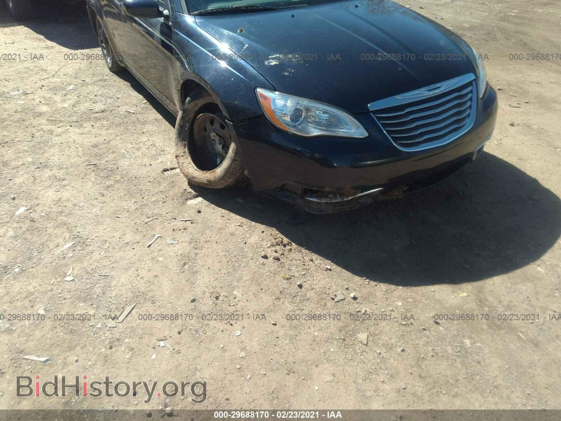 2011 CHRYSLER 200 - VIN: 1C3BC4FB0BN600415 - Photo 6