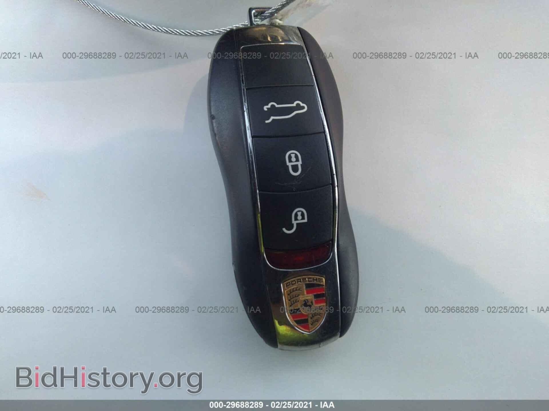 2016 PORSCHE CAYENNE - VIN: WP1AA2A2XGKA14062 - Фото 11