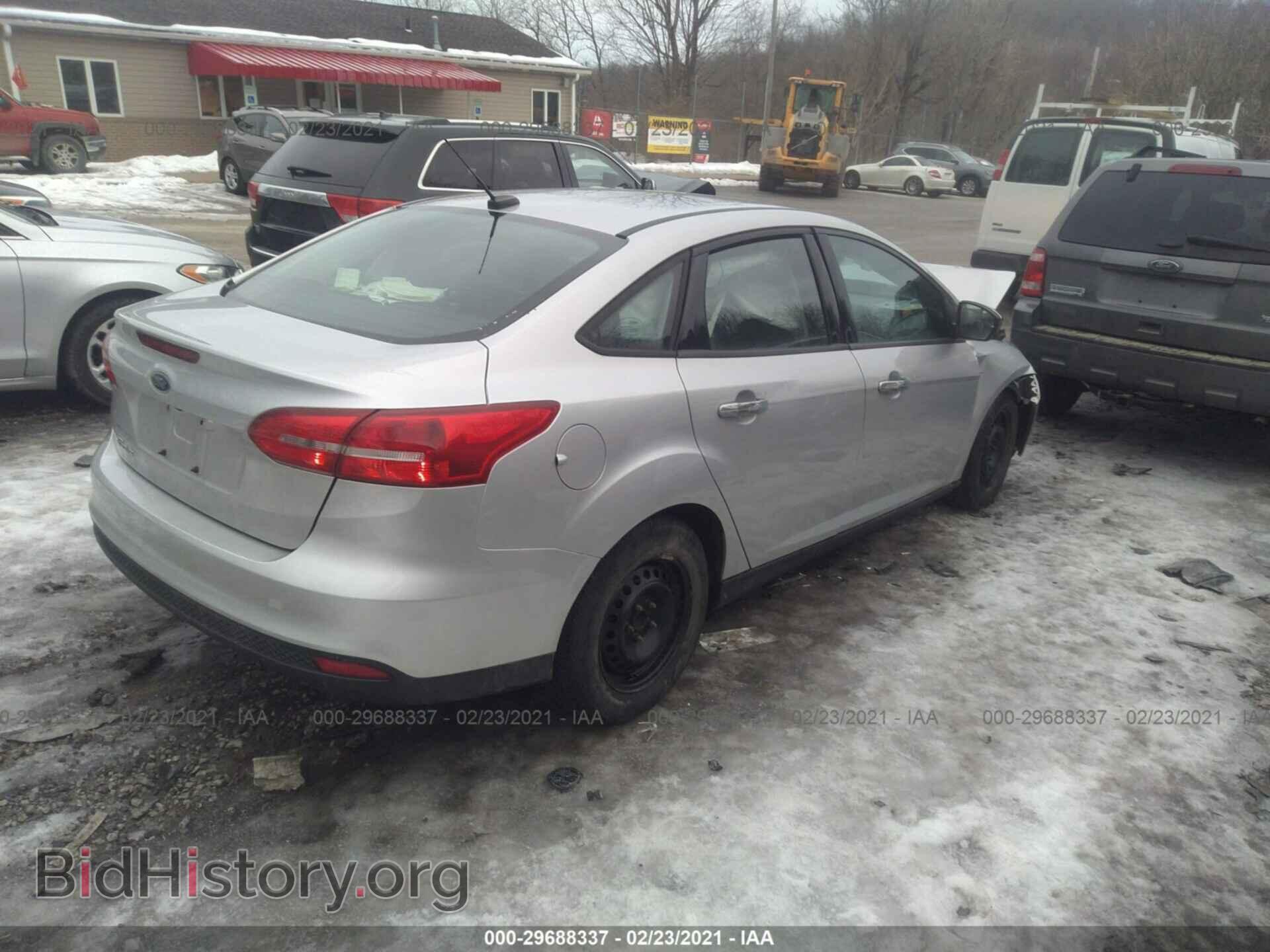 2016 FORD FOCUS - VIN: 1FADP3E29GL394203 - Фото 4