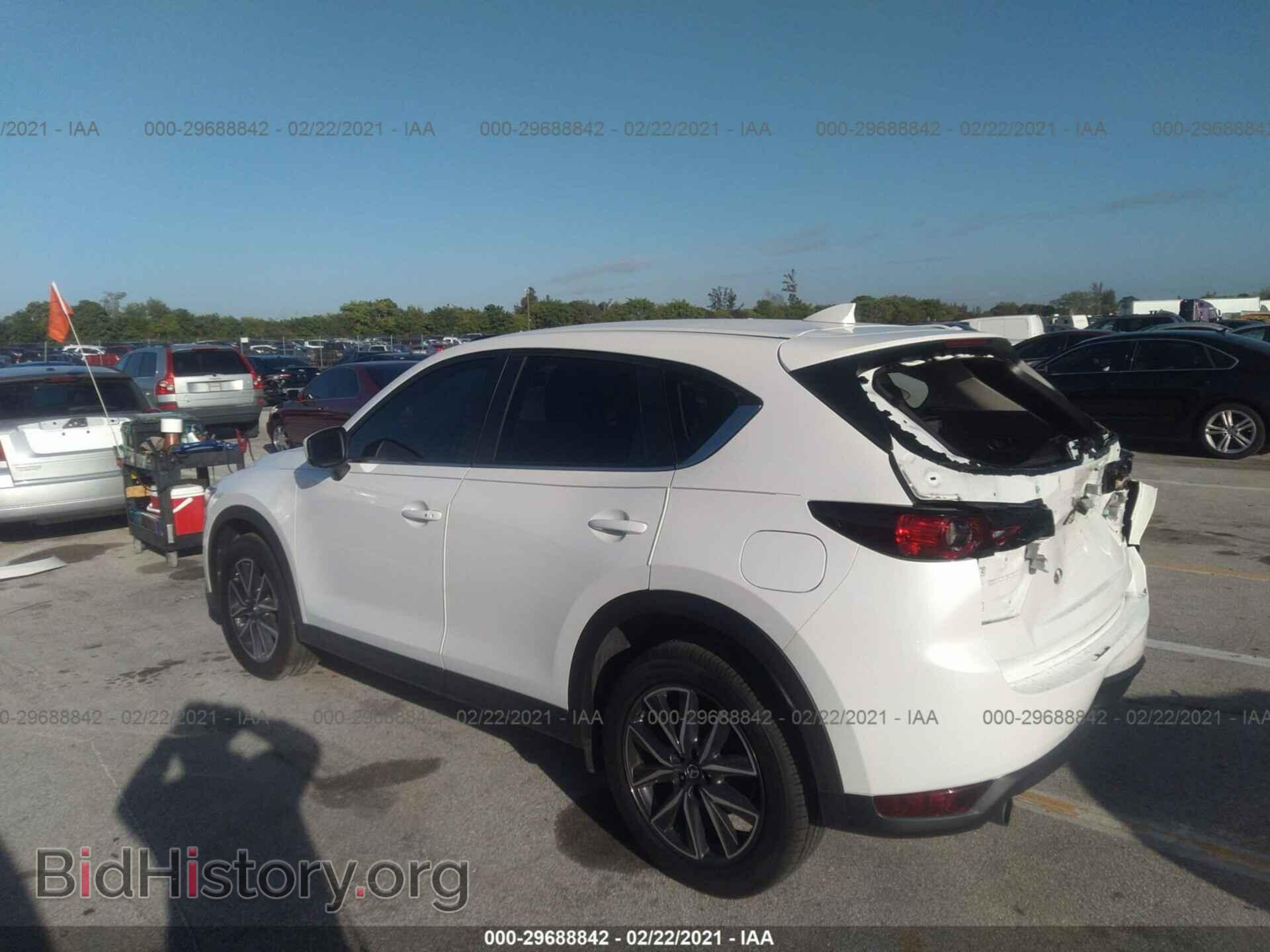 2018 MAZDA CX-5 - VIN: JM3KFACM4J0402561 - Фото 3