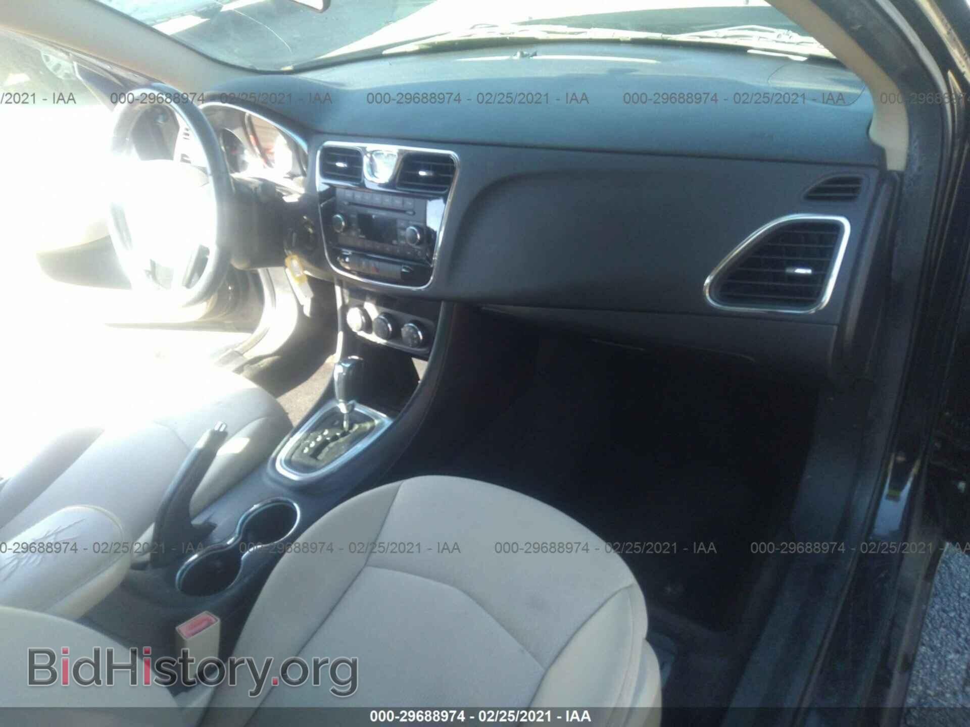 2012 CHRYSLER 200 - VIN: 1C3CCBBB3CN299431 - Photo 5