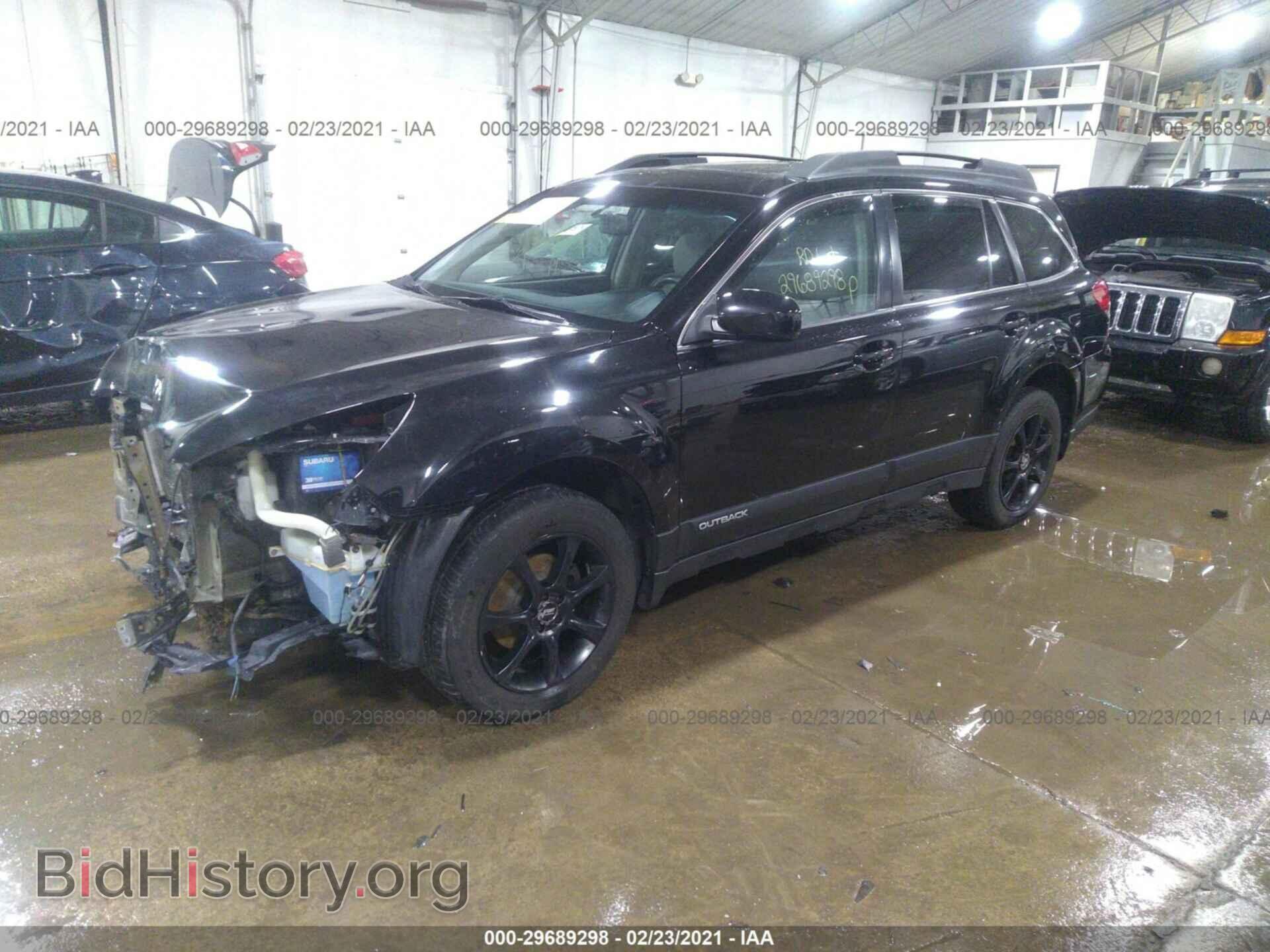 2014 SUBARU OUTBACK - VIN: 4S4BRCDCXE3267975 - Фото 2