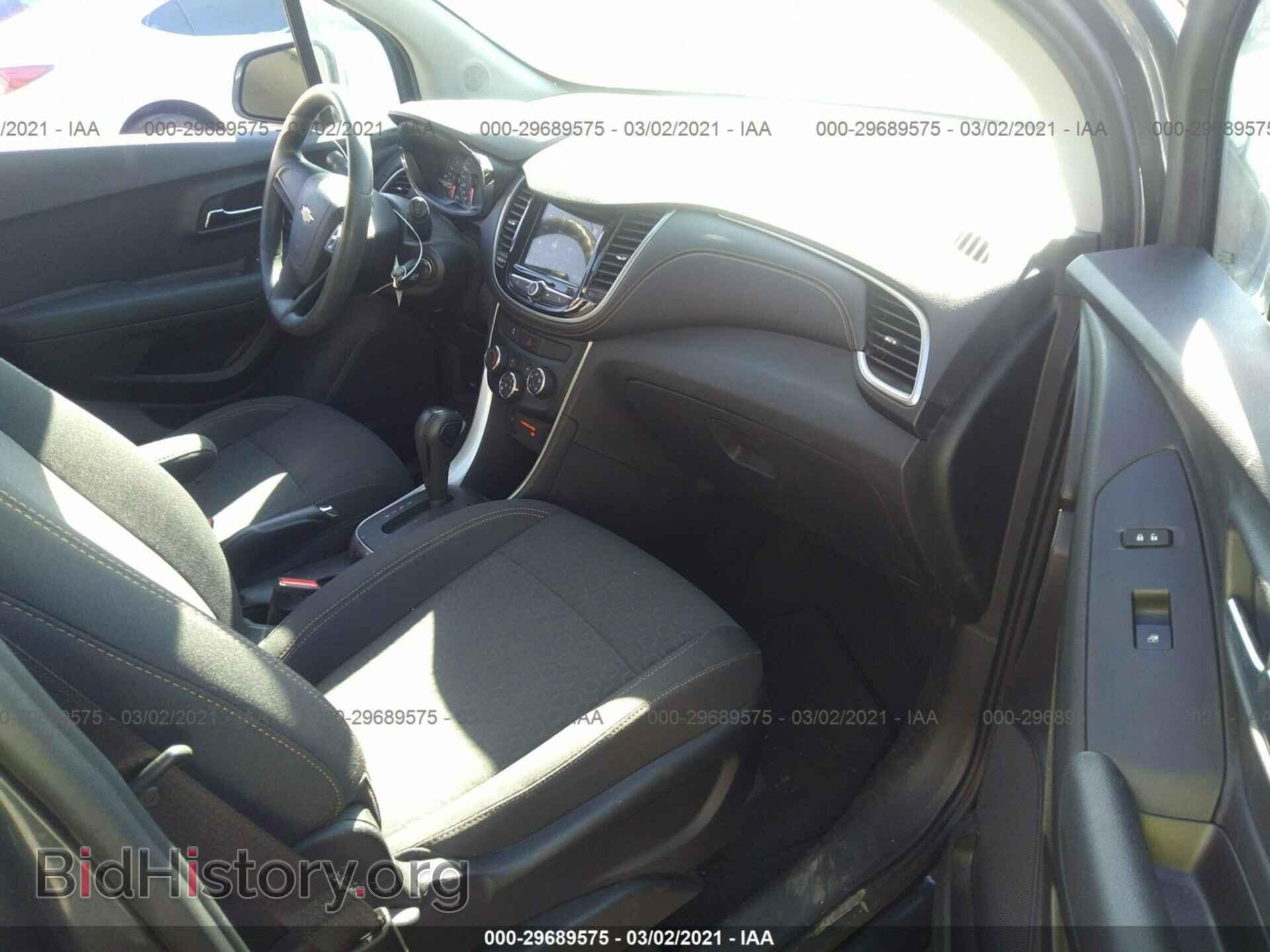 2019 CHEVROLET TRAX - VIN: 3GNCJKSB3KL248650 - Photo 5
