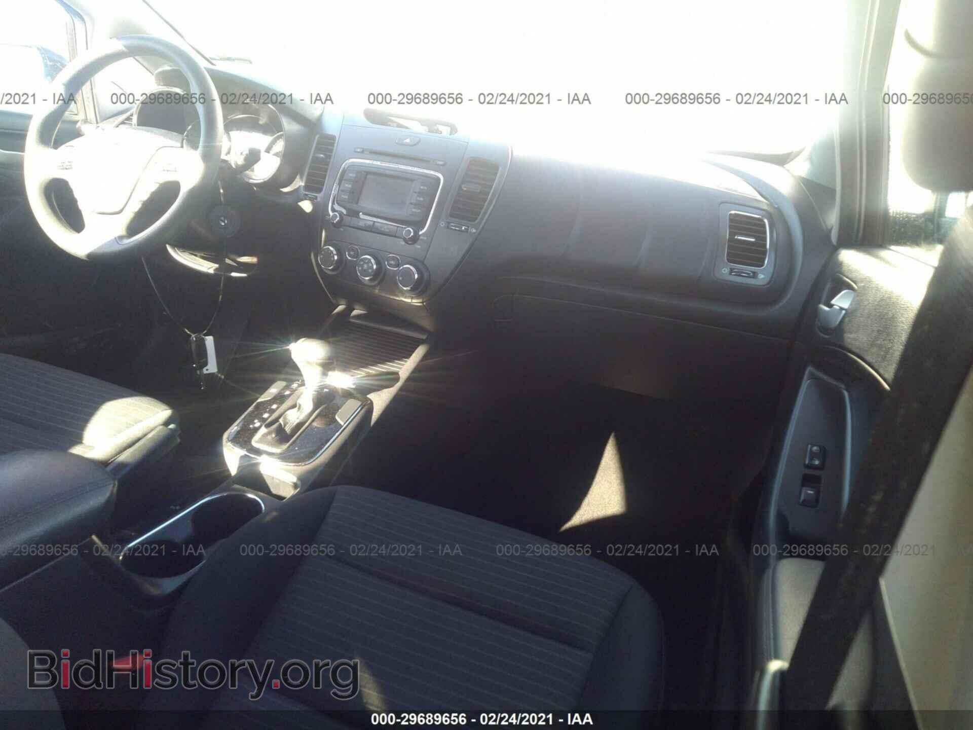 2017 KIA FORTE - VIN: 3KPFL4A73HE075590 - Фото 5