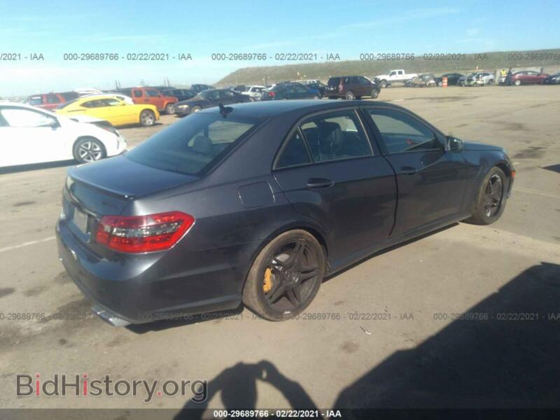 2013 Mercedes-Benz E-CLASS (VIN WDDHF7EB4DA755808) — фото 4 из 11