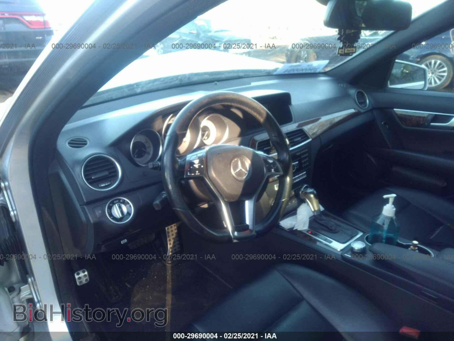 2012 MERCEDES-BENZ C-CLASS - VIN: WDDGF8BB3CA640654 - Фото 5