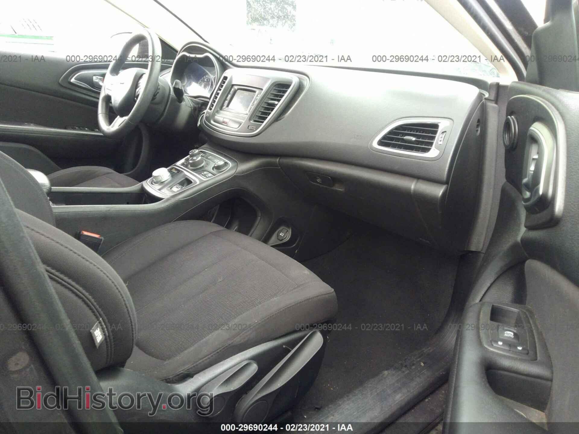 2015 CHRYSLER 200 - VIN: 1C3CCCAB3FN577126 - Photo 5