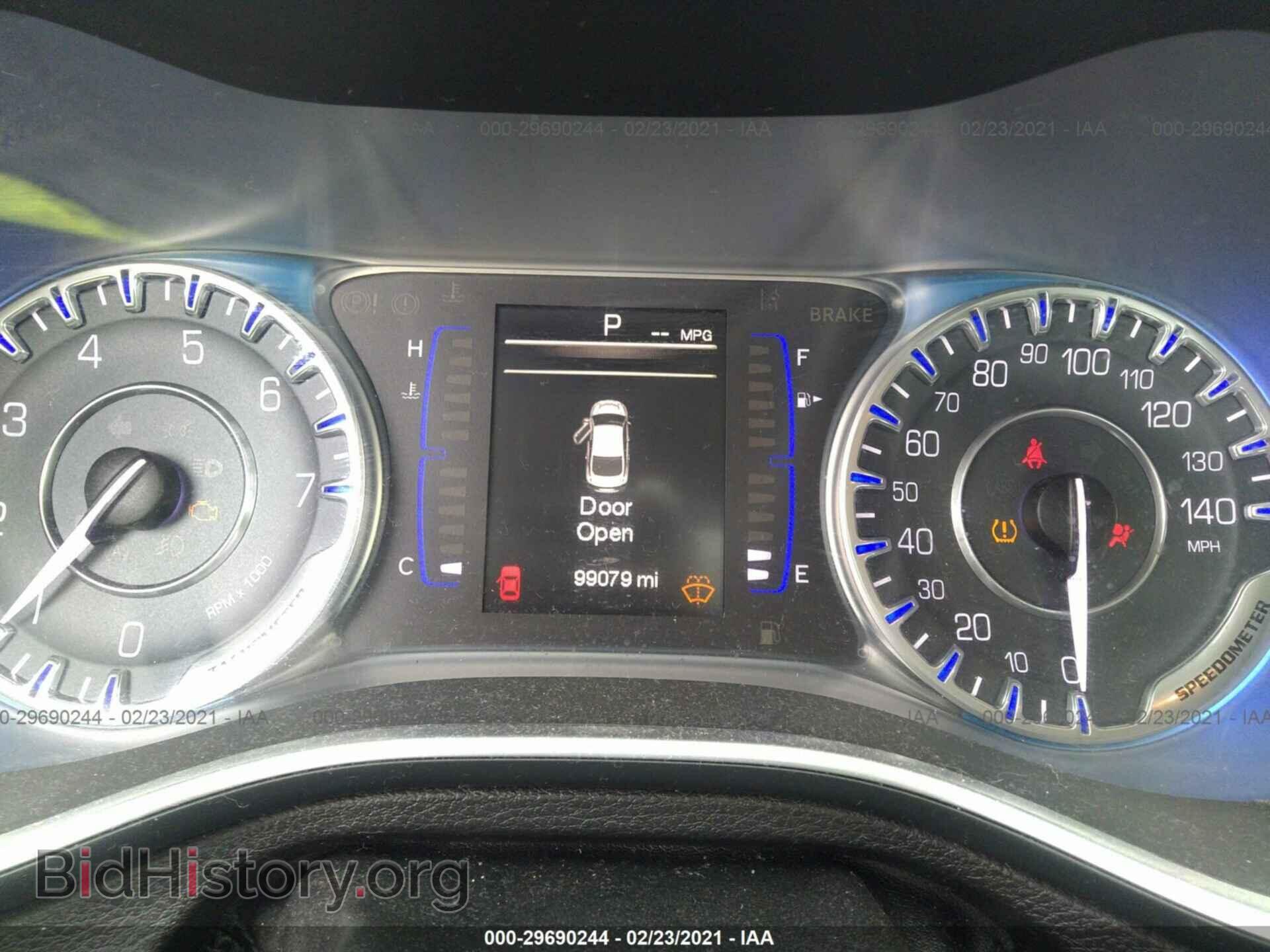 2015 CHRYSLER 200 - VIN: 1C3CCCAB3FN577126 - Photo 7