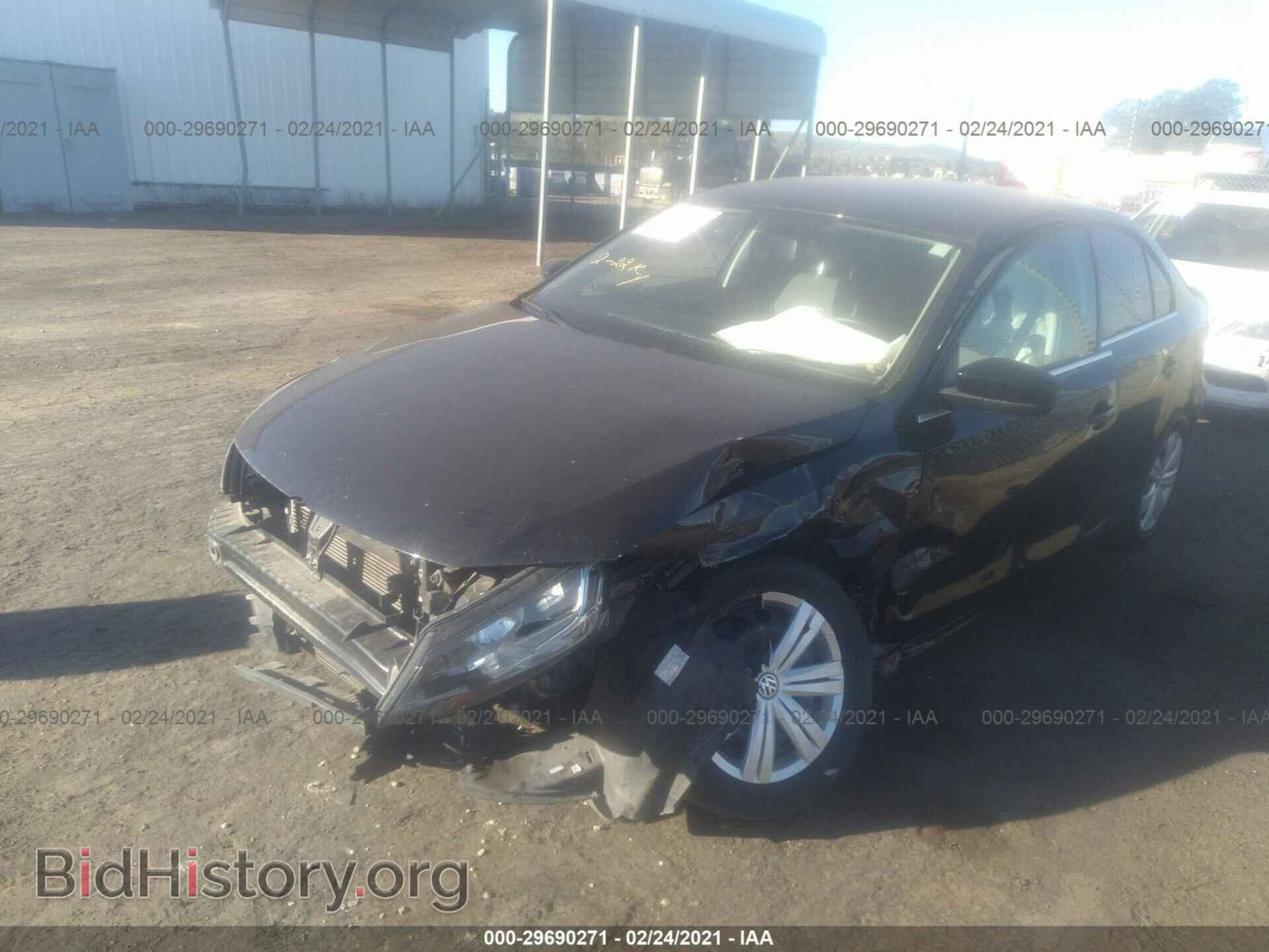 2017 VOLKSWAGEN JETTA - VIN: 3VW2B7AJ7HM272800 - Фото 6