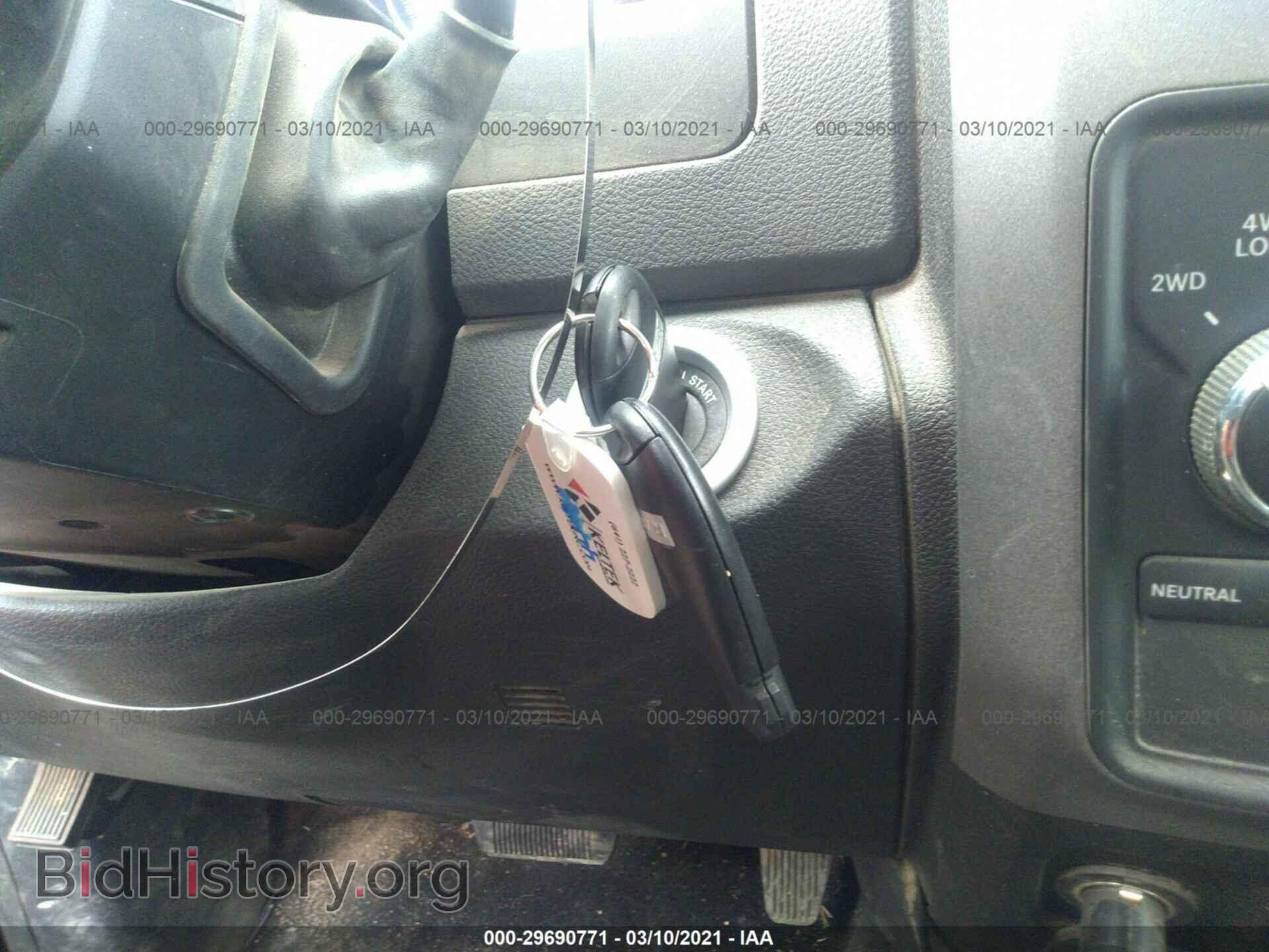 2015 RAM 1500 - VIN: 1C6RR7XT5FS744901 - Photo 11
