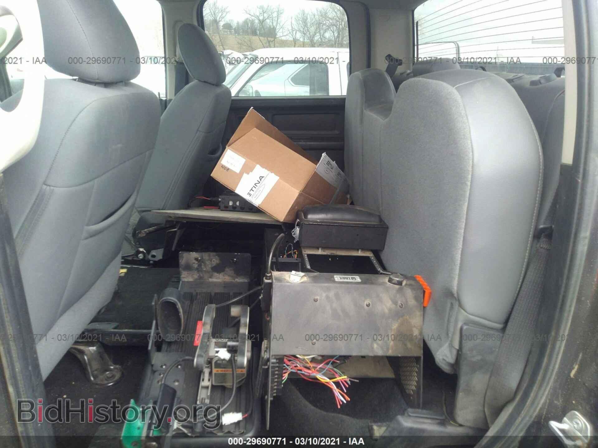 2015 RAM 1500 - VIN: 1C6RR7XT5FS744901 - Photo 8