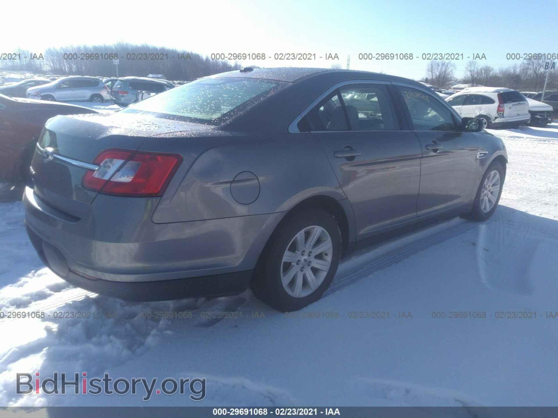 2011 FORD TAURUS - VIN: 1FAHP2DW7BG143679 - Фото 4