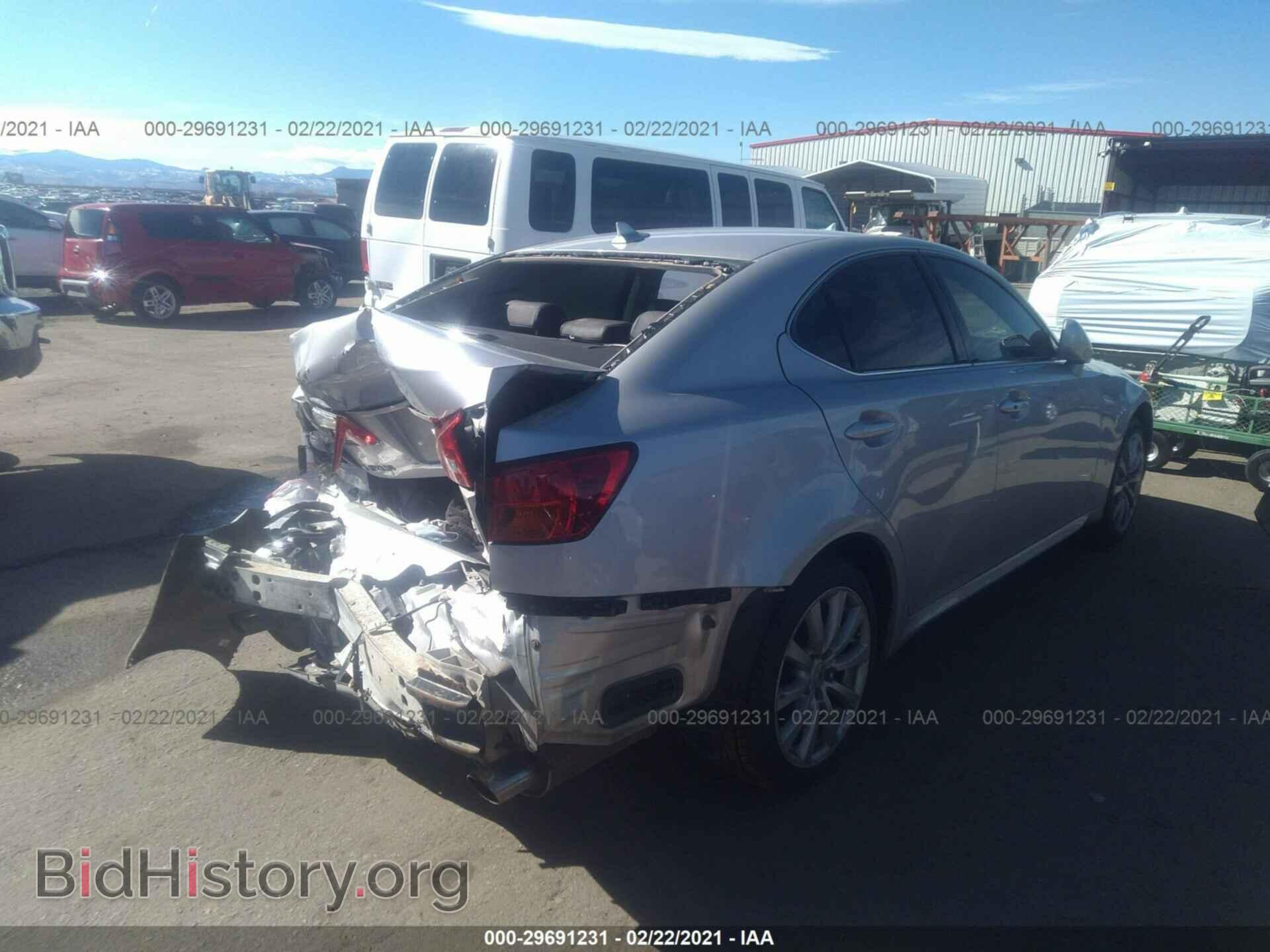 2008 LEXUS IS 250 - VIN: JTHCK262485018946 - Фото 4