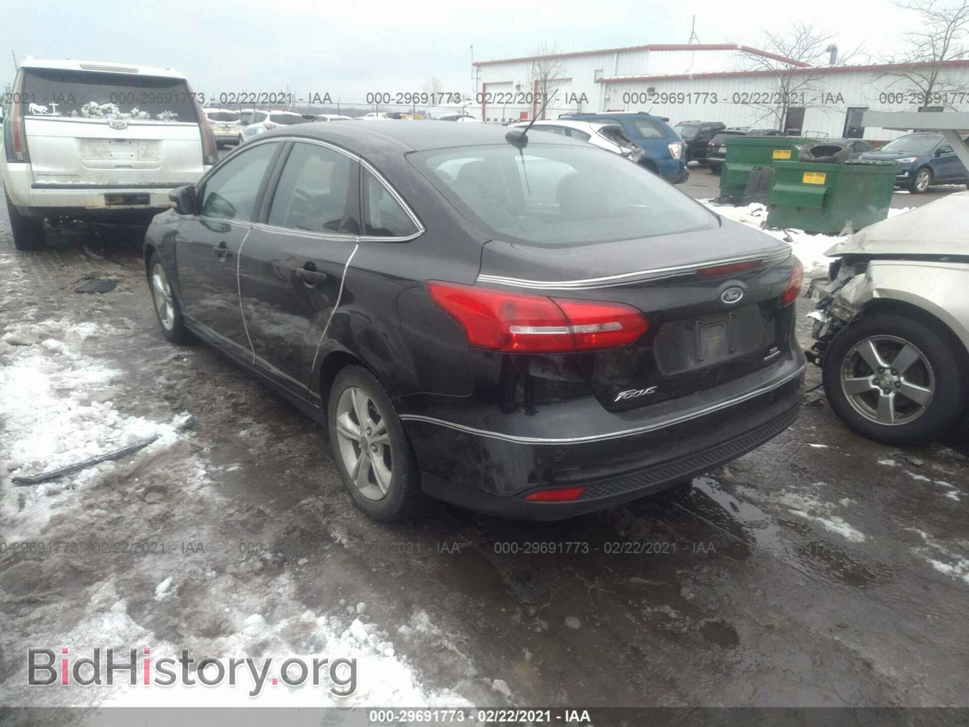 2016 FORD FOCUS - VIN: 1FADP3F26GL224864 - Photo 3