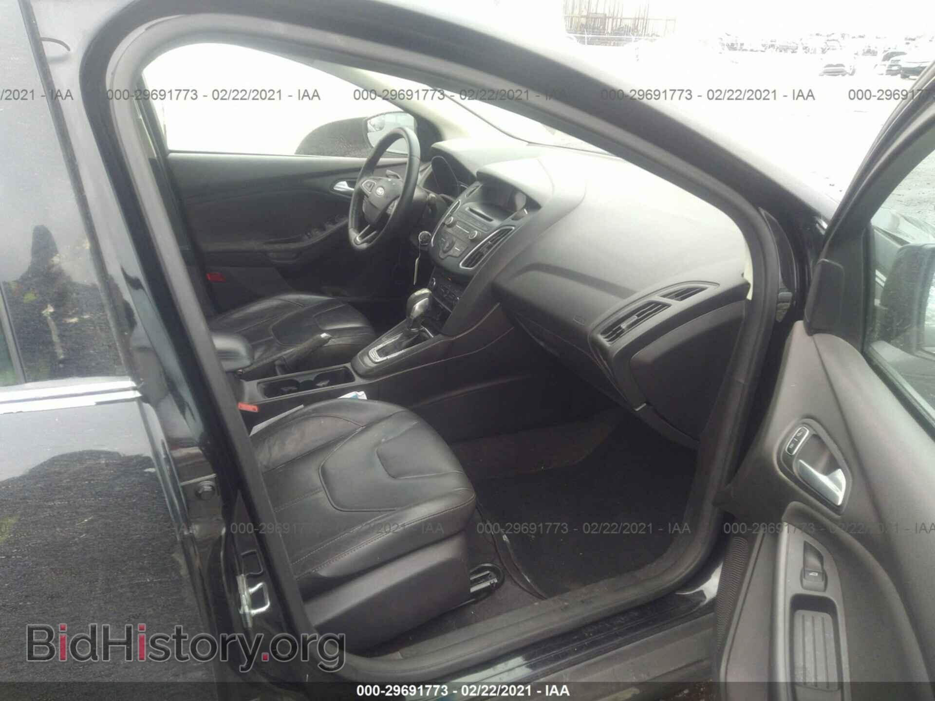 2016 FORD FOCUS - VIN: 1FADP3F26GL224864 - Photo 5