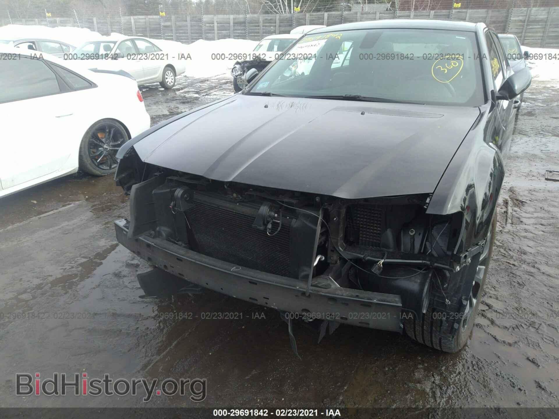 2019 CHRYSLER 300 - VIN: 2C3CCAGG9KH698480 - Photo 6