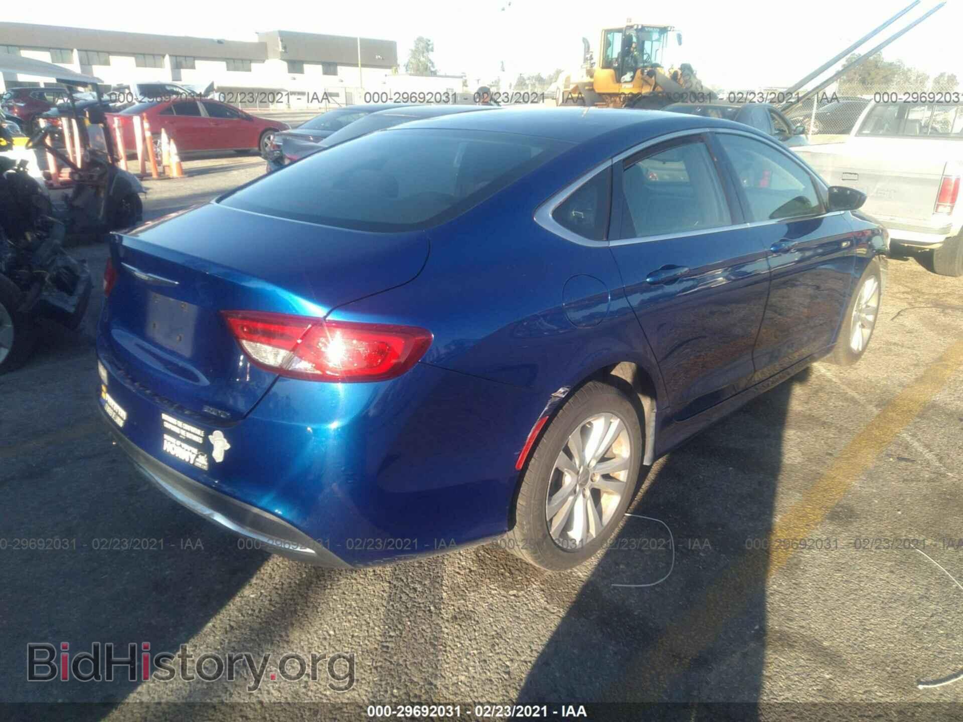 2015 CHRYSLER 200 - VIN: 1C3CCCAB2FN602100 - Photo 4