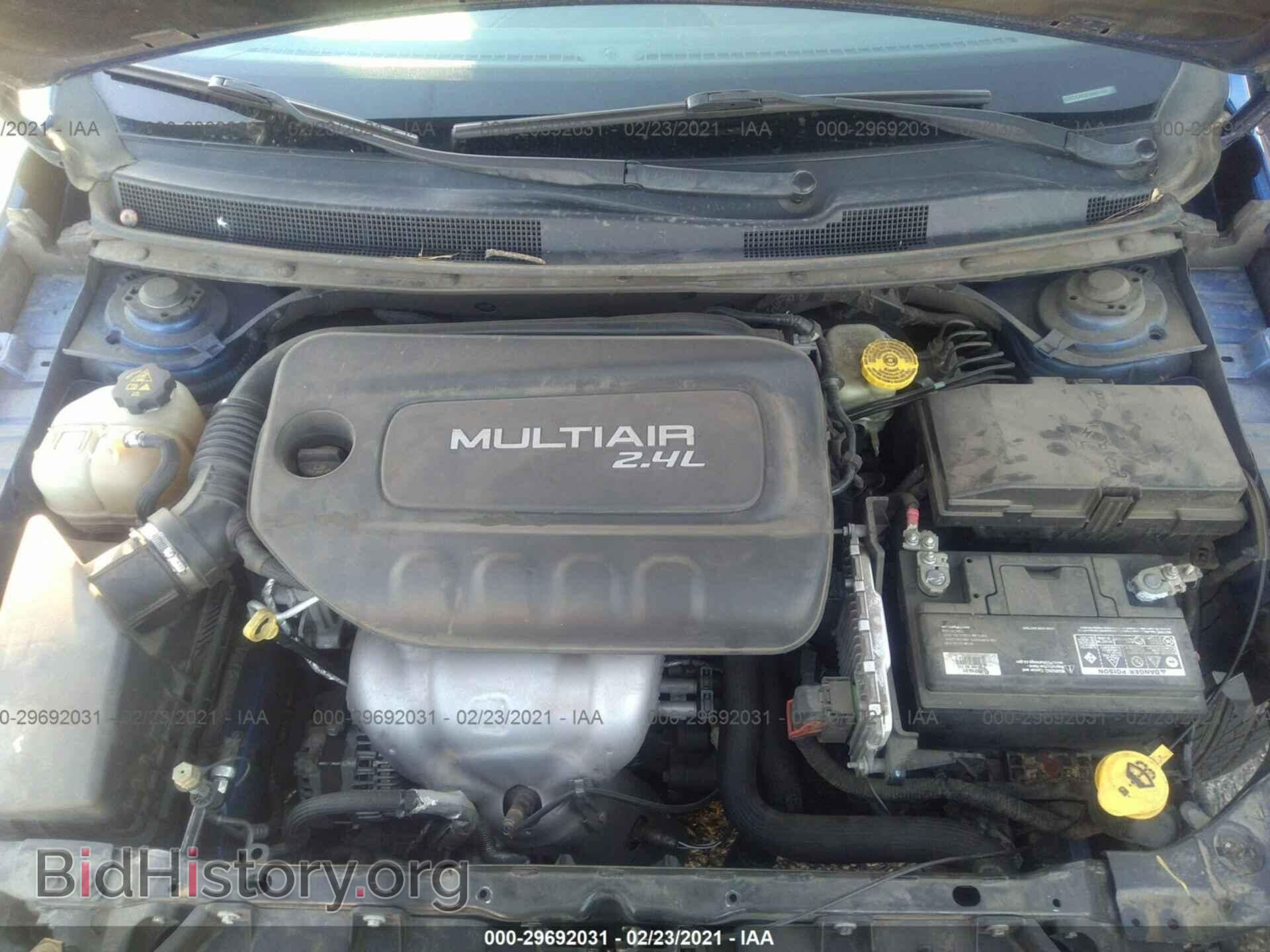 2015 CHRYSLER 200 - VIN: 1C3CCCAB2FN602100 - Photo 10