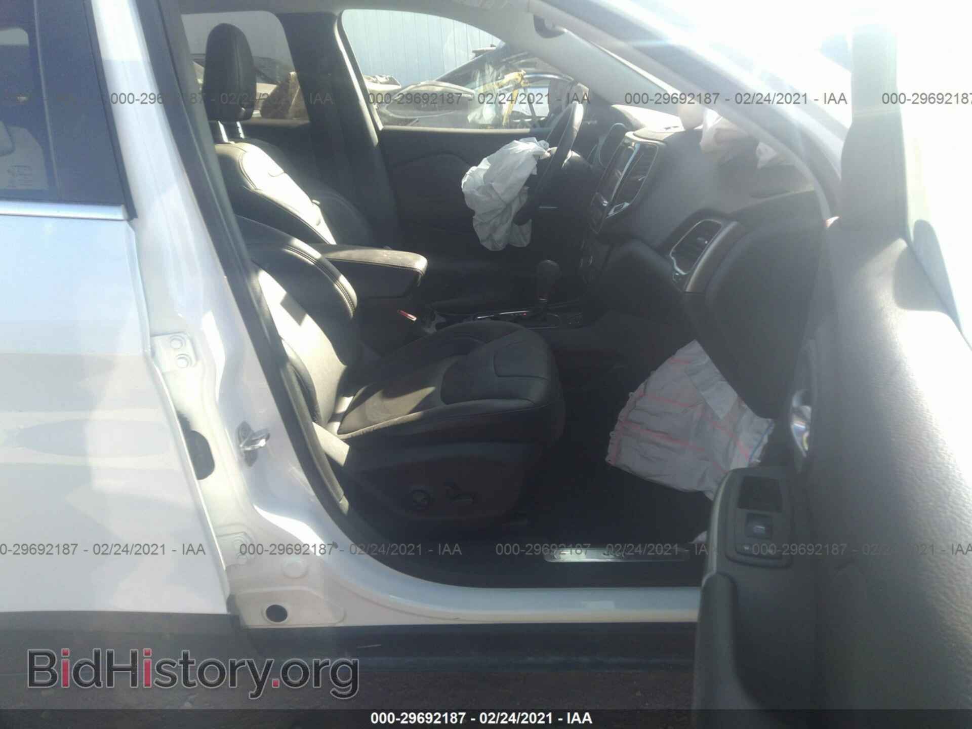 2019 JEEP CHEROKEE - VIN: 1C4PJLDB9KD428184 - Фото 5