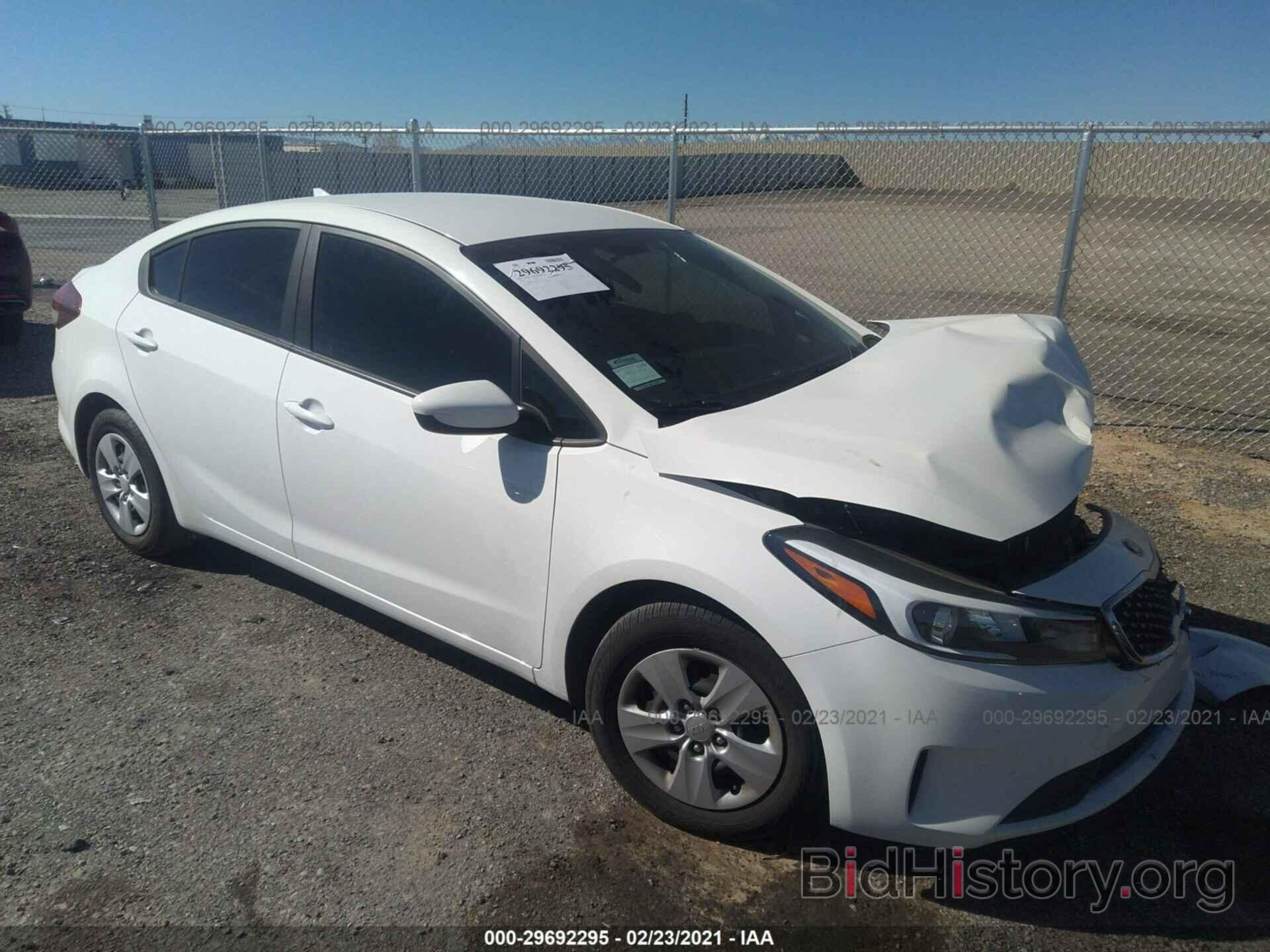 Photo 3KPFK4A70JE214437 - KIA FORTE 2018