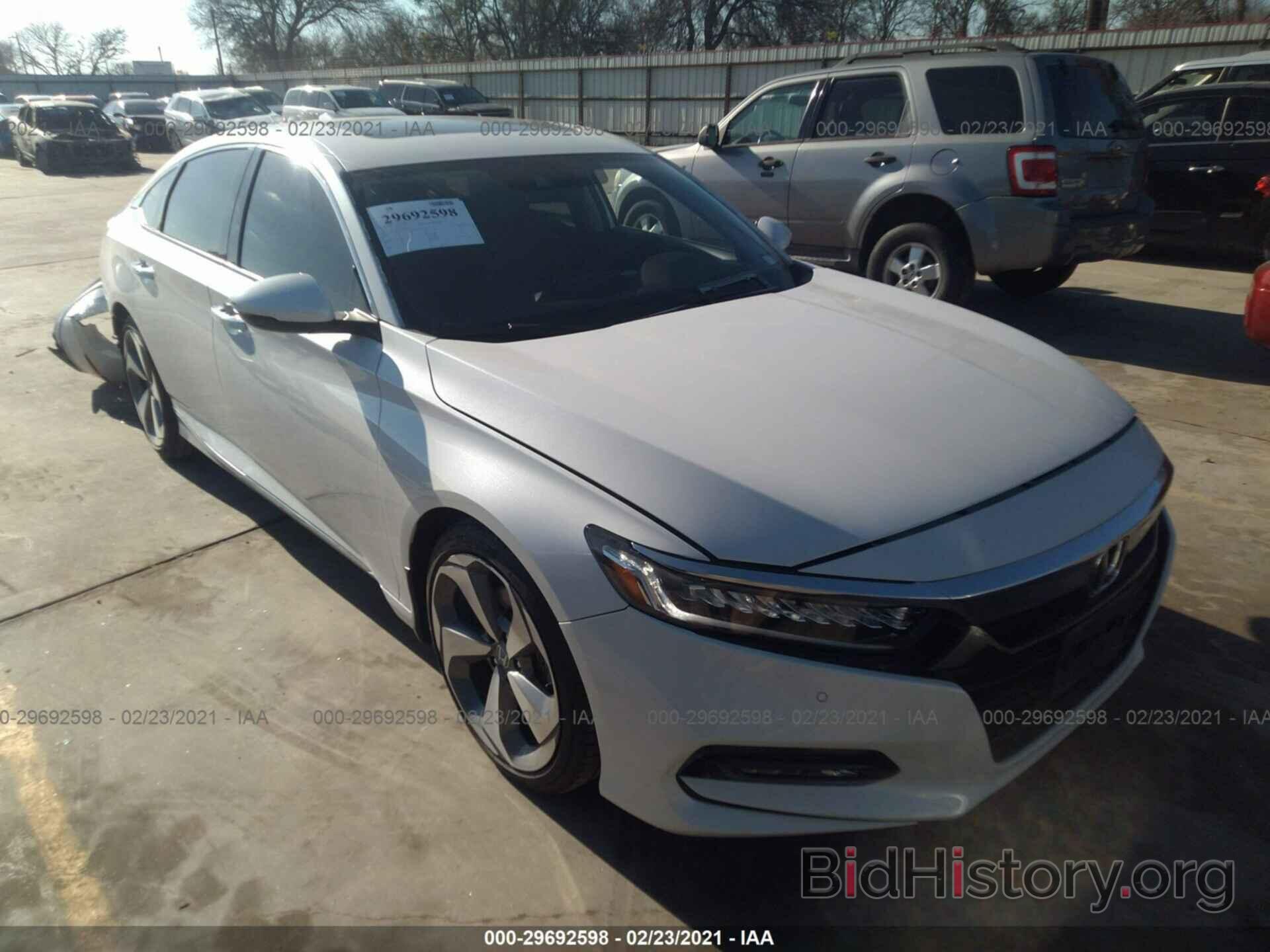 Photo 1HGCV2F99KA002179 - HONDA ACCORD SEDAN 2019