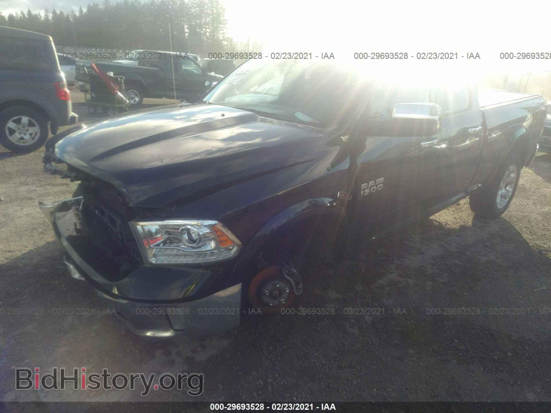 2017 RAM 1500 - VIN: 1C6RR7JM9HS580007 - Photo 2