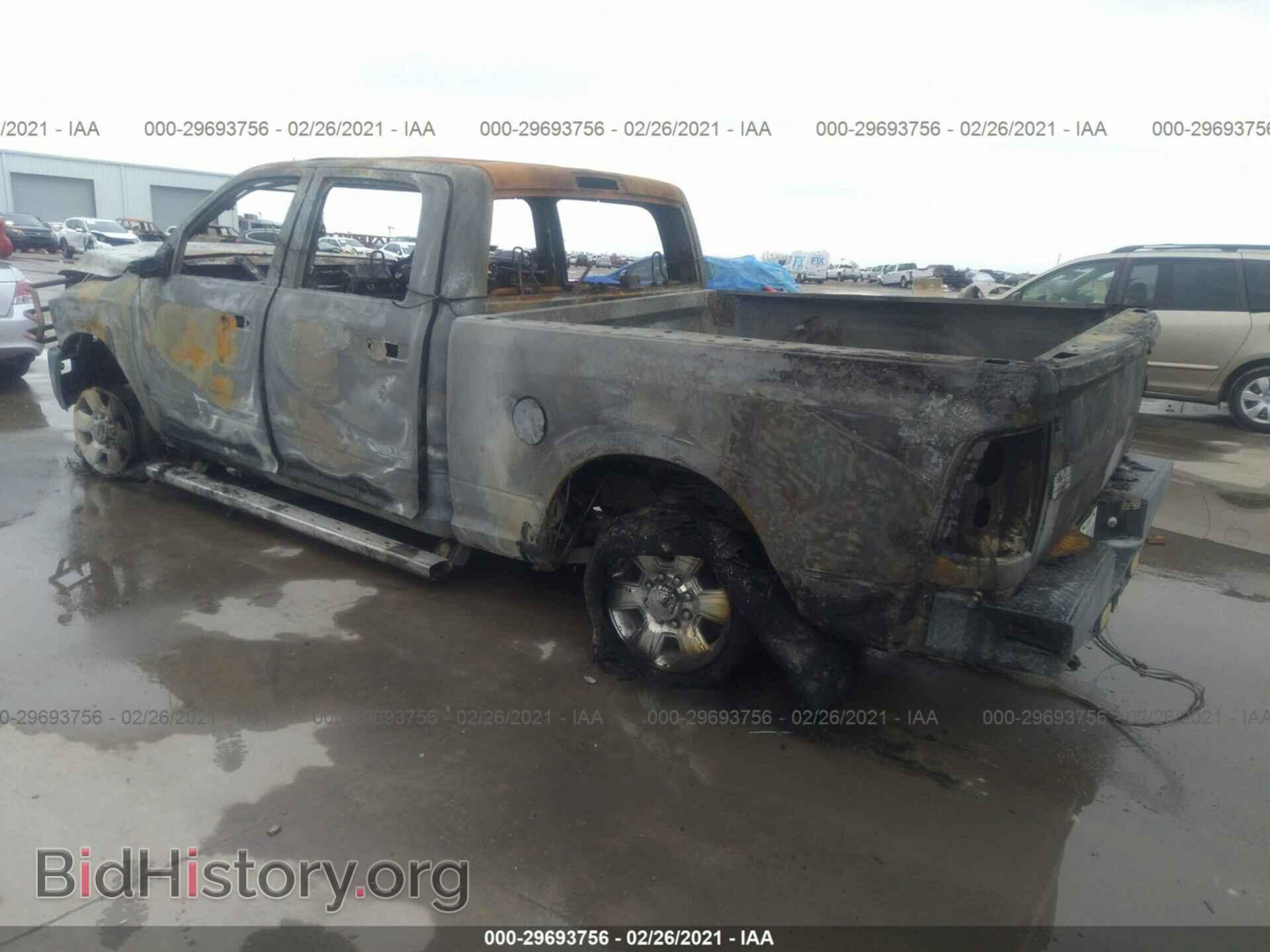 2015 RAM 2500 - VIN: 3C6UR5GL6FG655411 - Фото 3