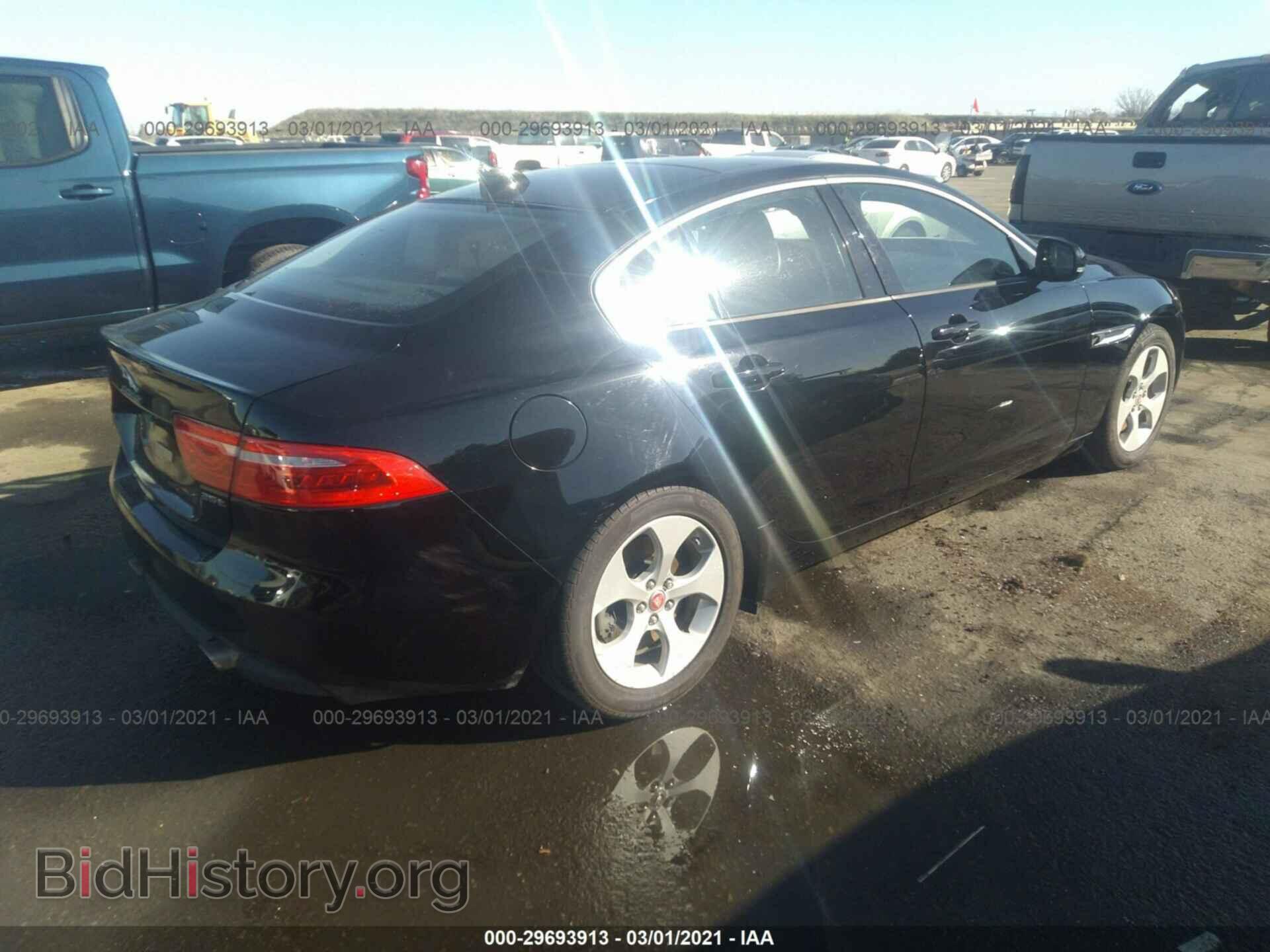 2017 JAGUAR XE - VIN: SAJAR4BG1HA964416 - Фото 4